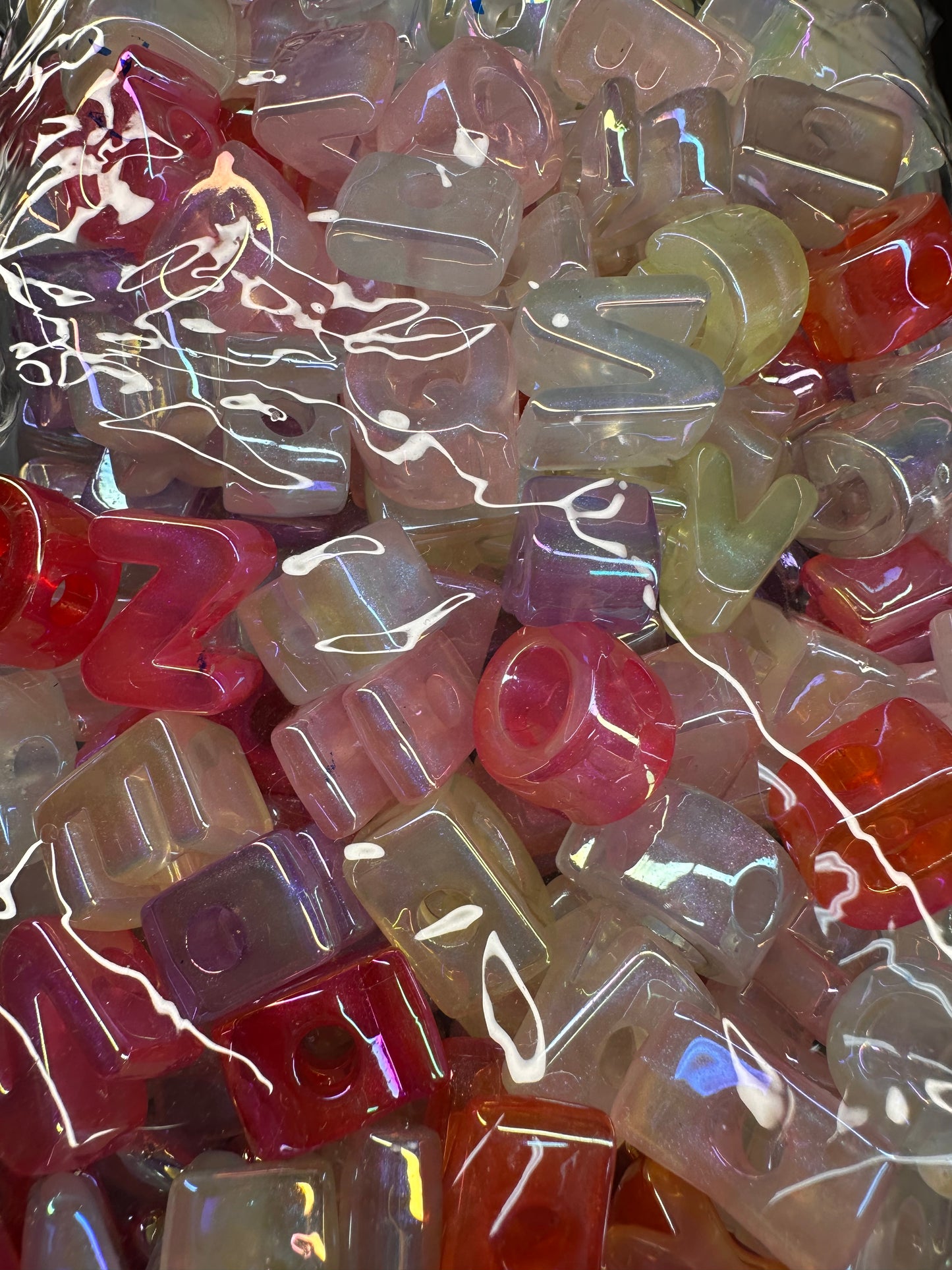 Plastic Letter Beads – Bulk Bag of Mixed A–Z Alphabet Beads (Vertical Hole, Multi-Color Mix) over 150 mixed colors alphabet -