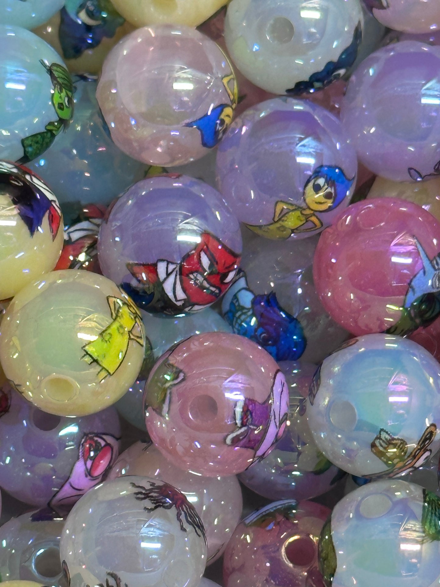 Movie beads/ Ten (10) included/16mm Bead/ beadable pen/ jewelry/ keychain/