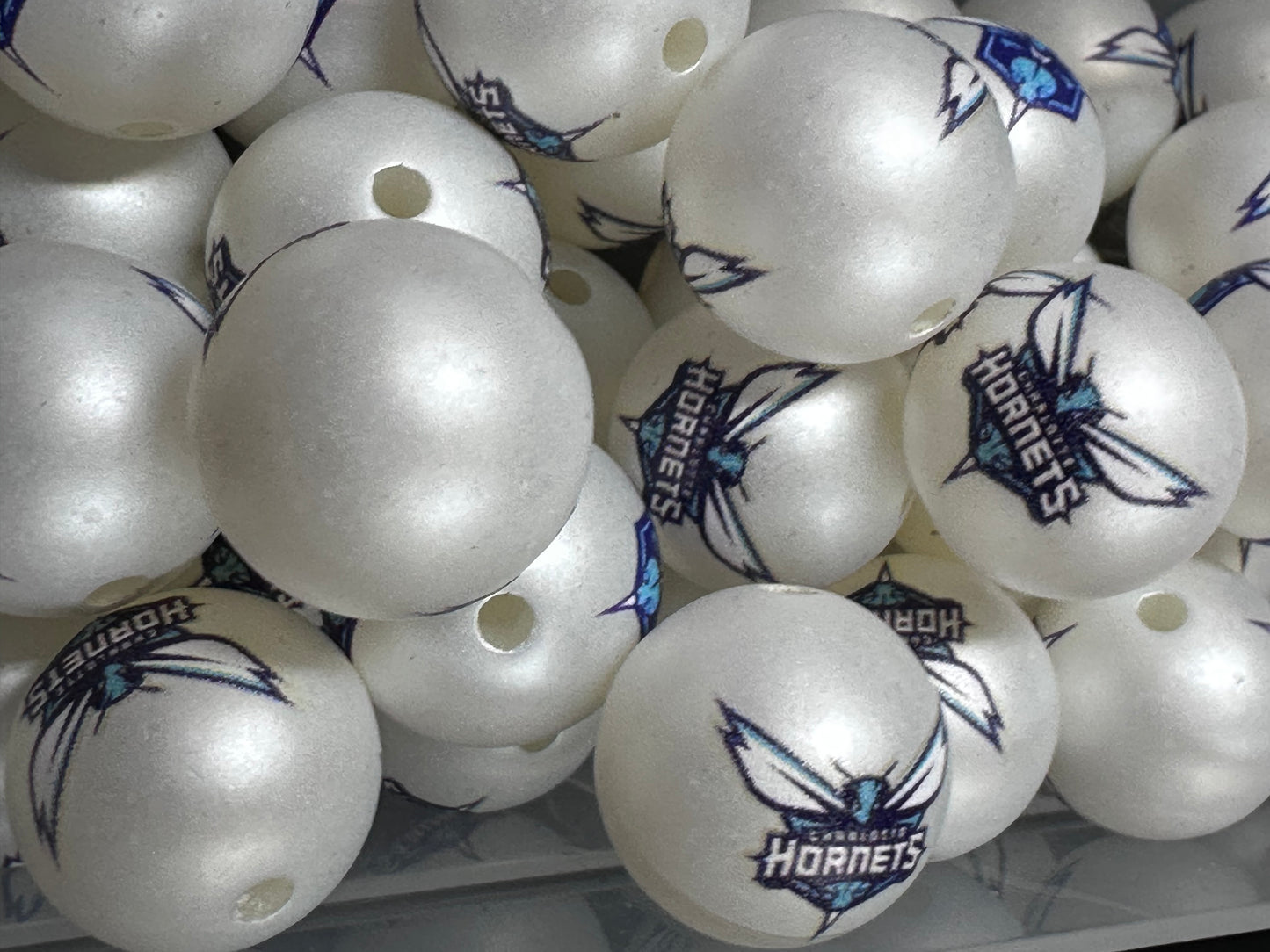 Charlotte Hornets Sports 16mm Sports Print Beads • Set of 10 • Great for Pens, Keychains & Crafts-