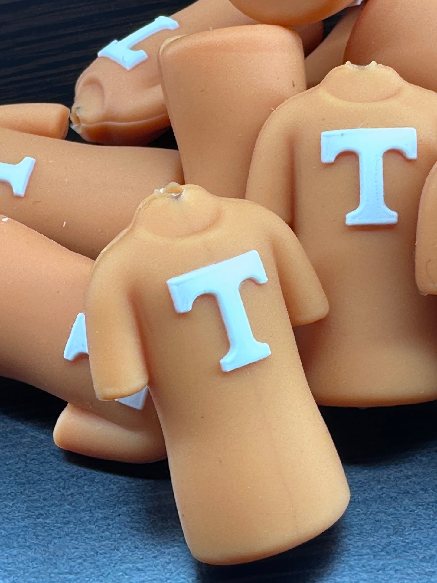 3D Tennessee volunteers focal beads/ NFL / Football Jersey shaped Focal Bead/ beadable pen/ Silicone  bead/ keychain bead