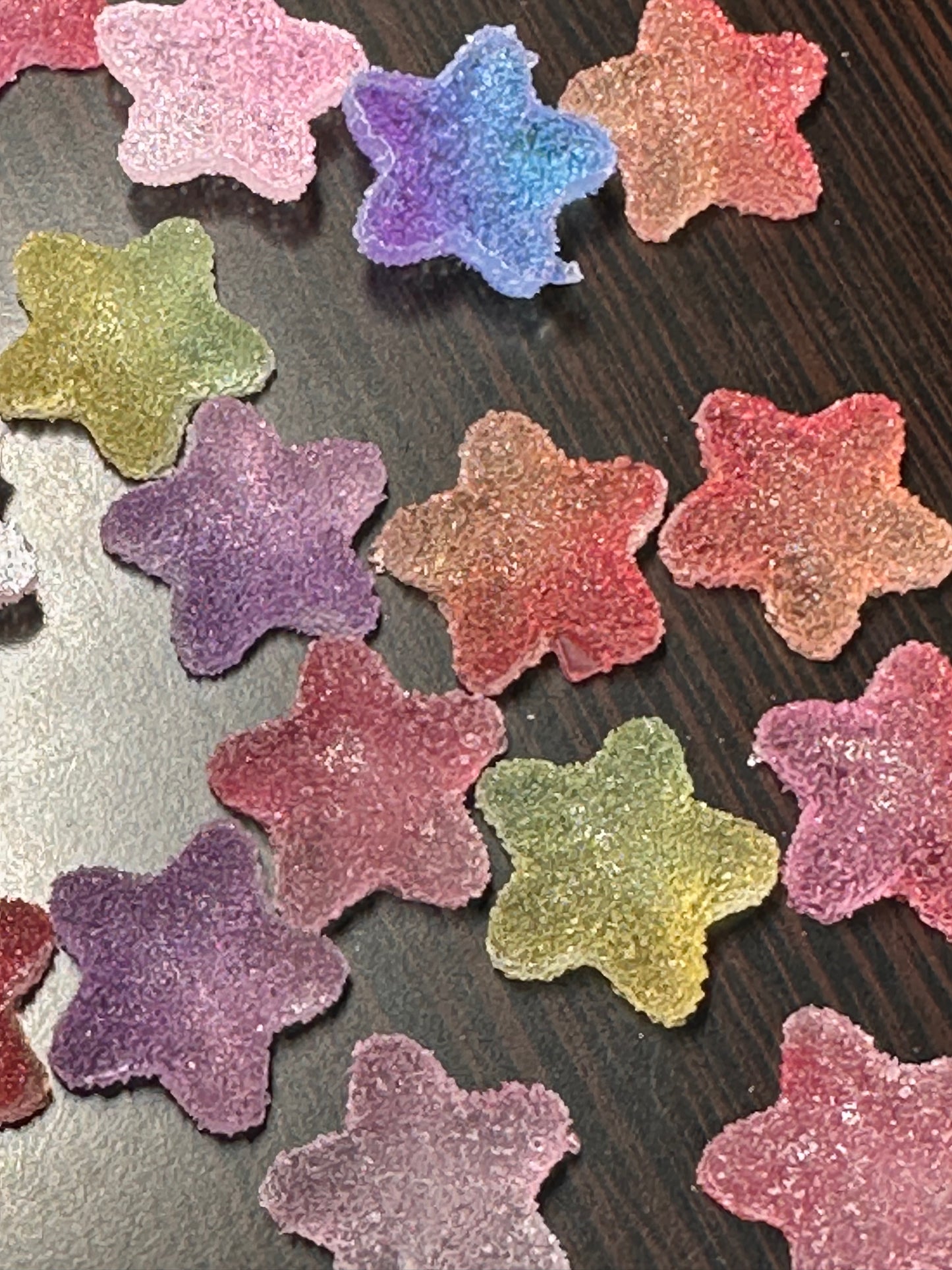 Set of 5 Glue On Resin Sugar Star Charms – Flat Back Embellishments for DIY Crafts