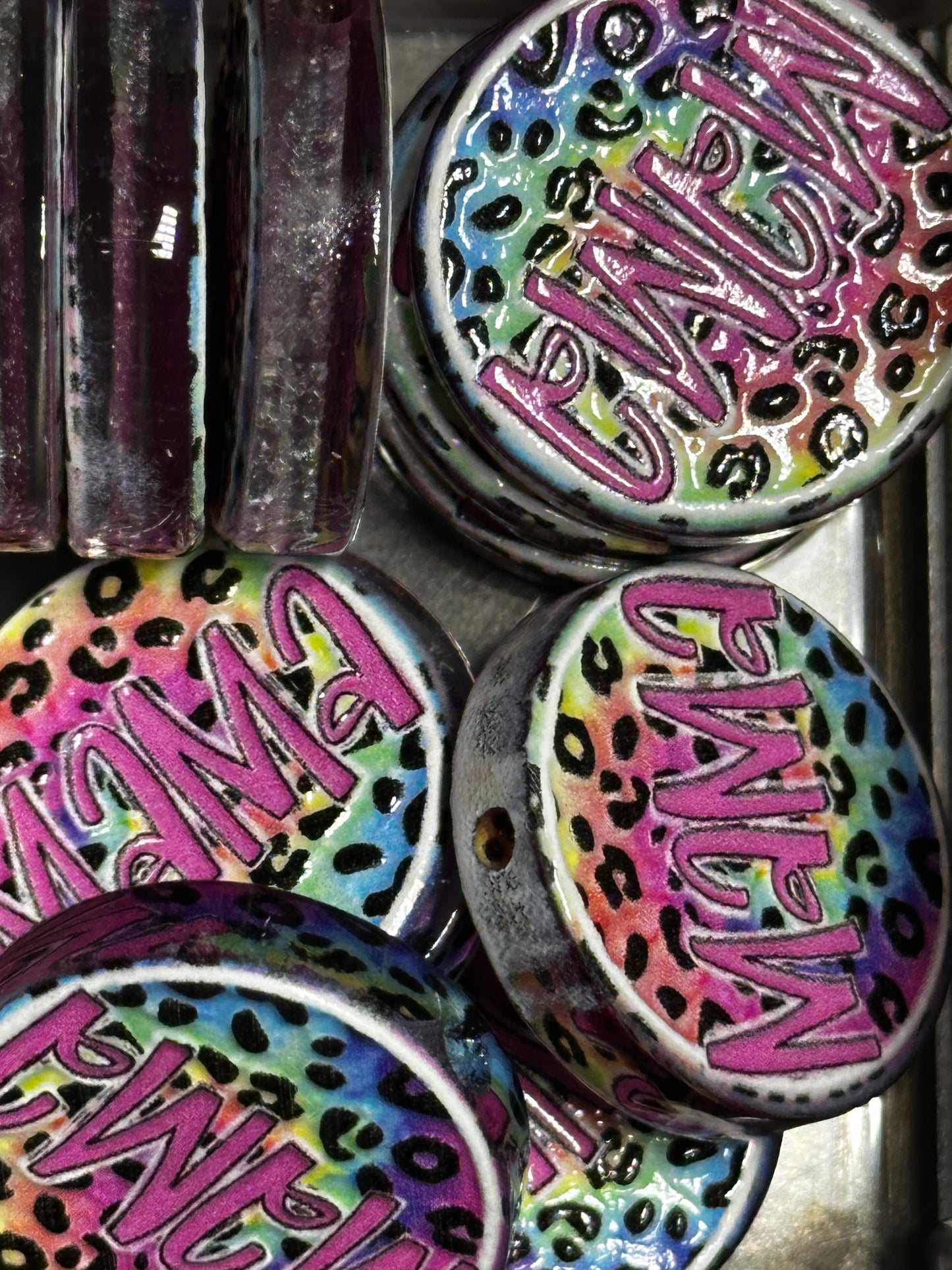 Colorful leopard print MAMA acrylic focal bead- set of 2/ focal bead/ pen beading / keychain bead/
