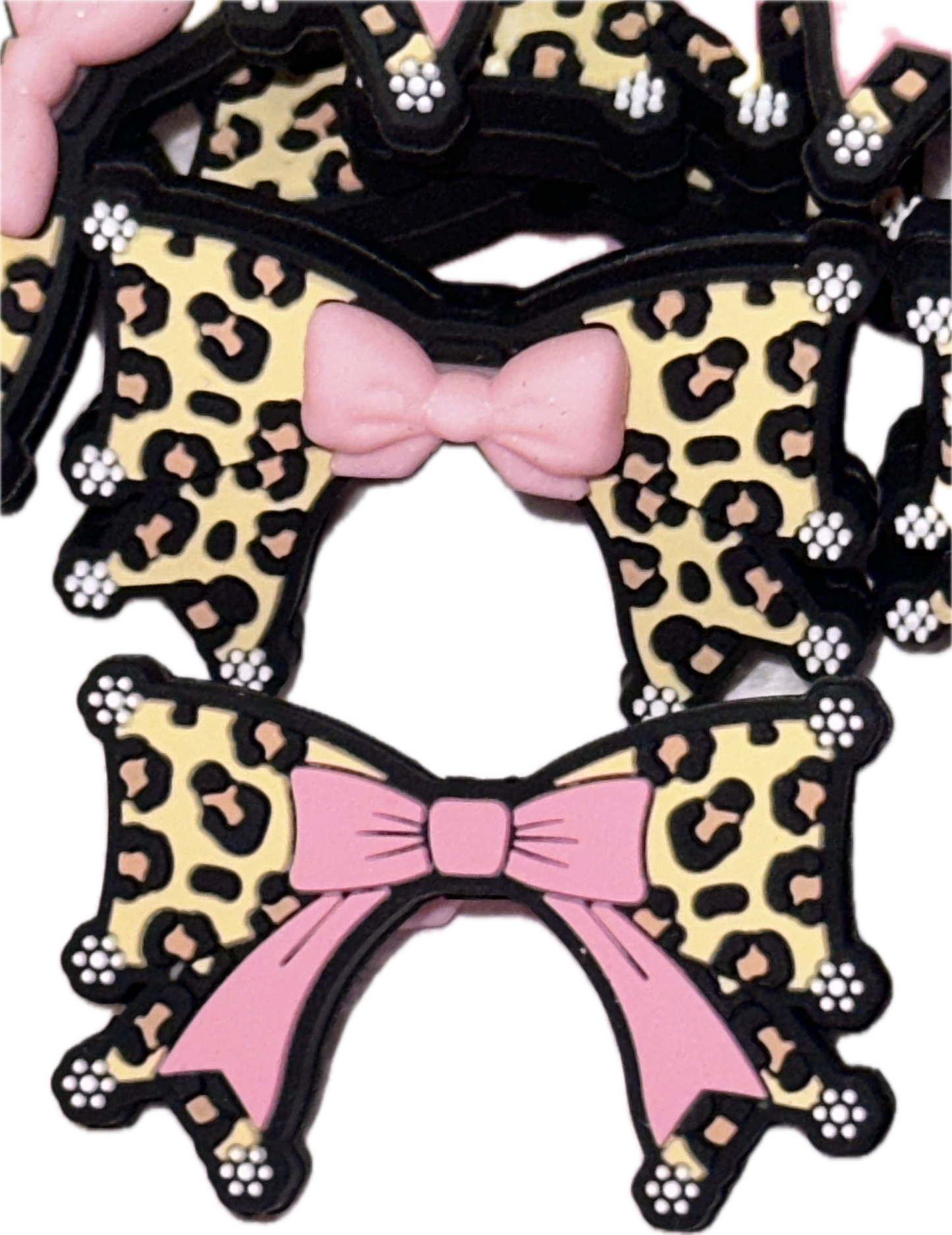 Leopard and pink Bow silicone focal bead/glittery bow