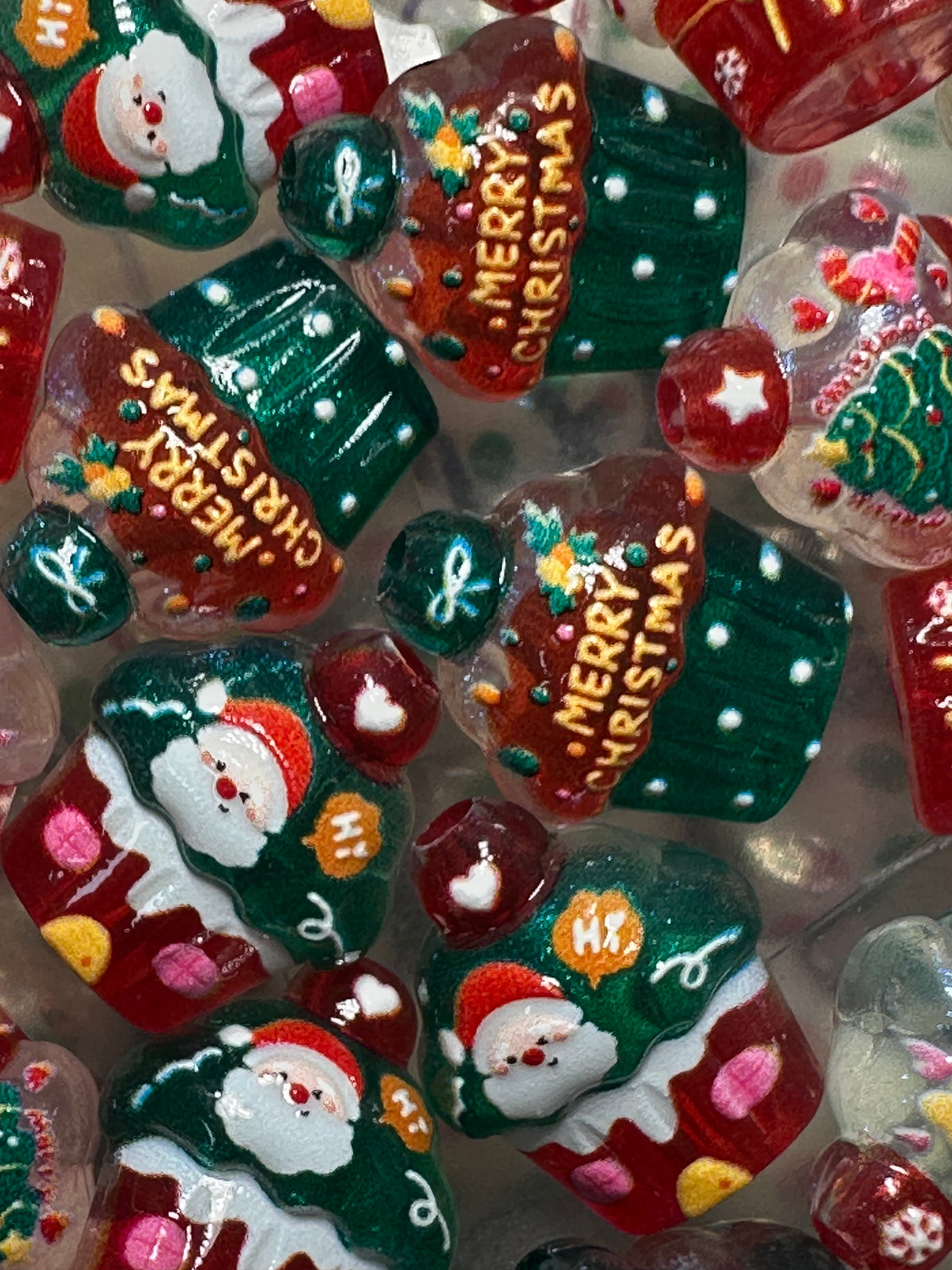 Christmas Cupcake Shaped  Acrylic Beads • 16MM Beads • Pen Beads • Beadable Pen Supplies • DIY Craft Beads • Random Mix – Set of 10