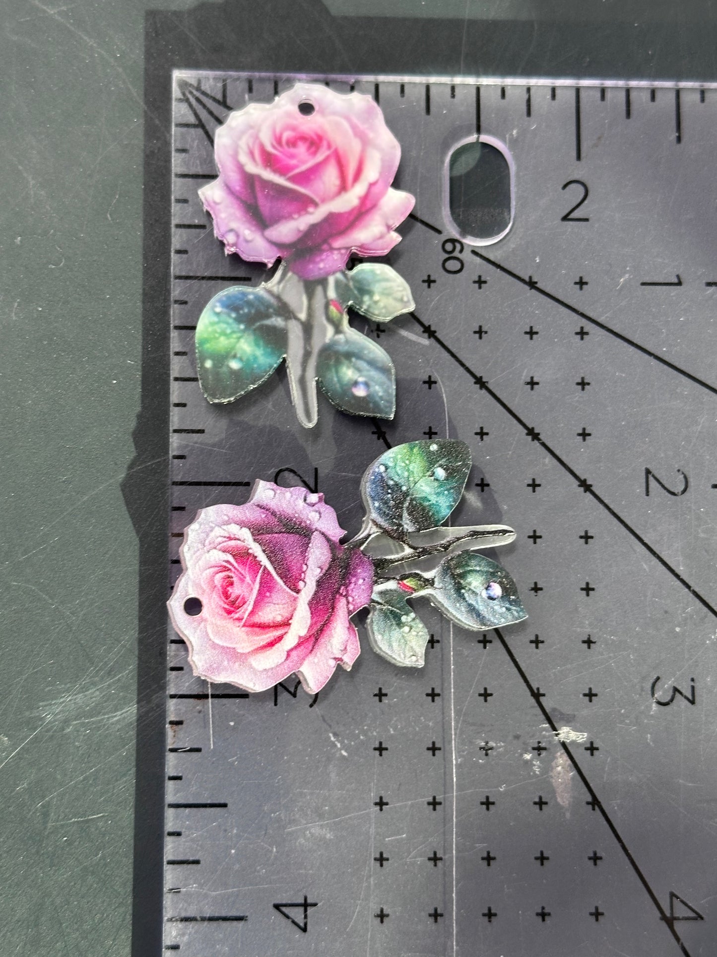 Rose Acrylic Pendants – Flower charms for DIY Crafts (Set of 5)