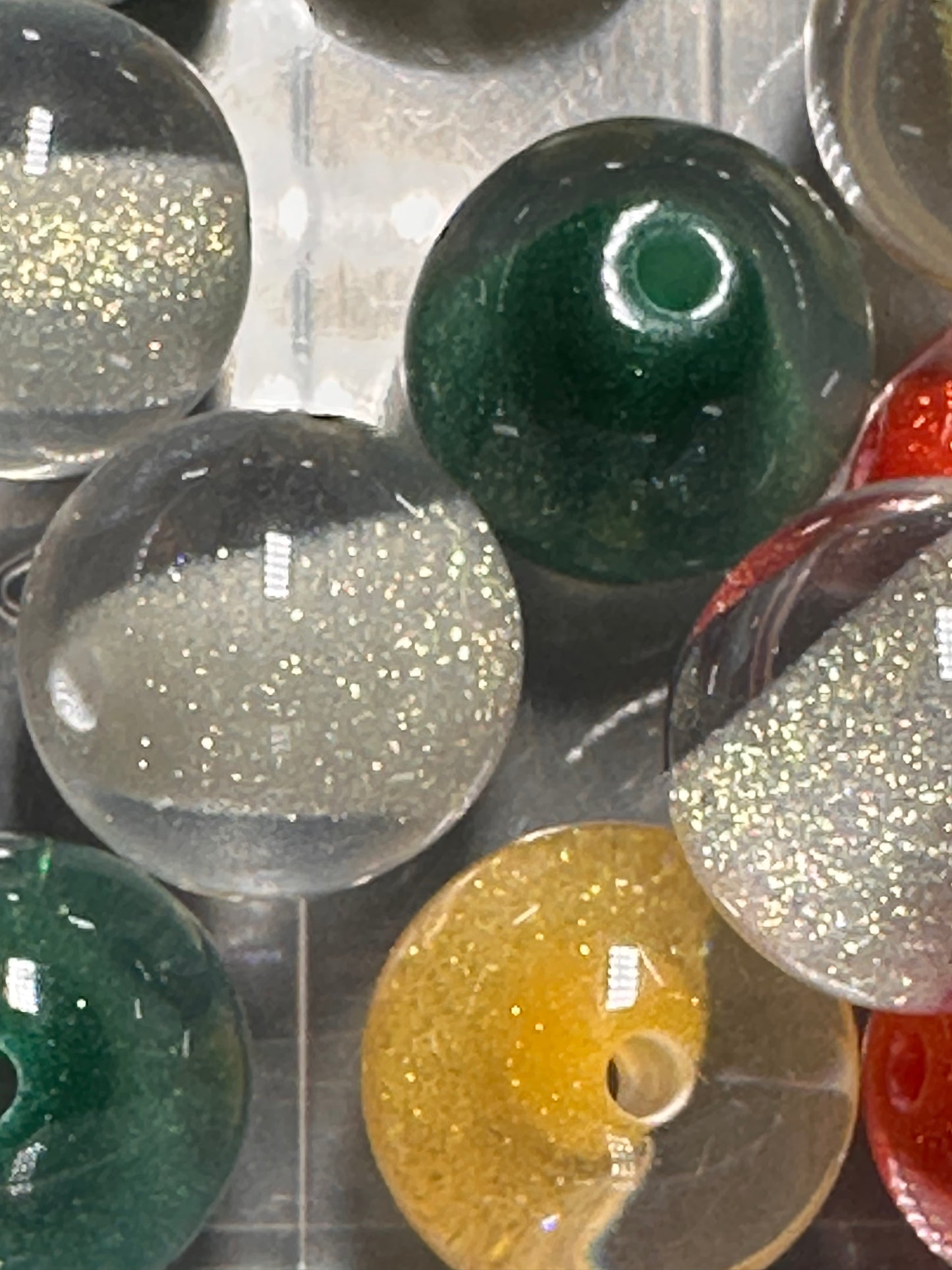 Christmas luminous glitter red, green, silver and gold beads/ beadable pen/ keychain bead/ Christmas bead/ set of 10 beads