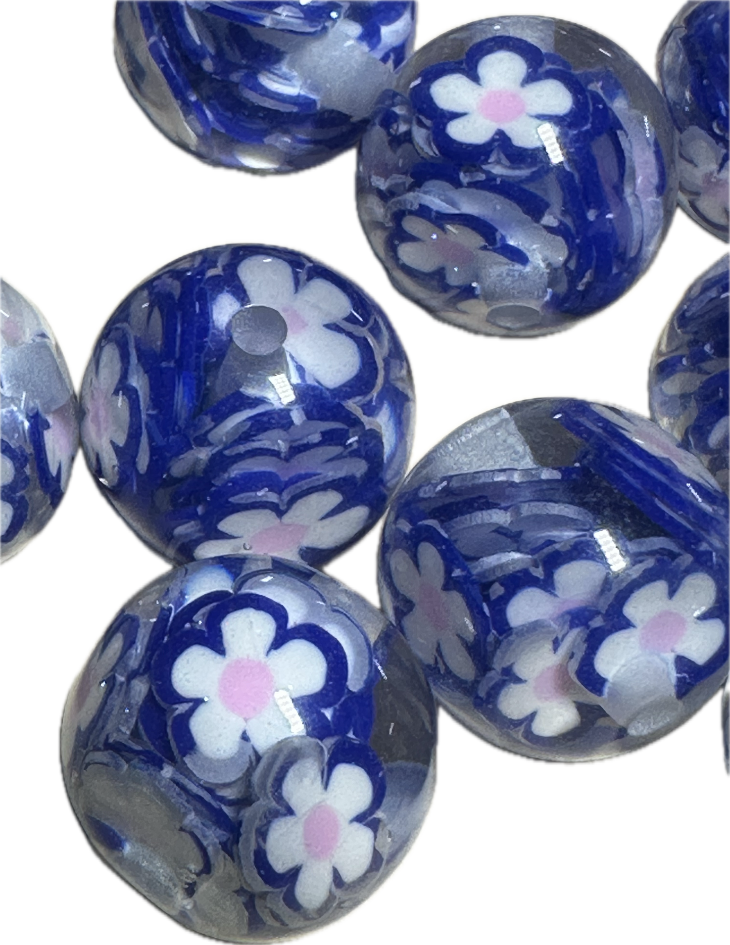 20mm resin beads with blue and white colored flowers inside/ set of five (5) 20mm beads/ infused beads/ pen beading beads/ beautiful / keychain beads/ DIY