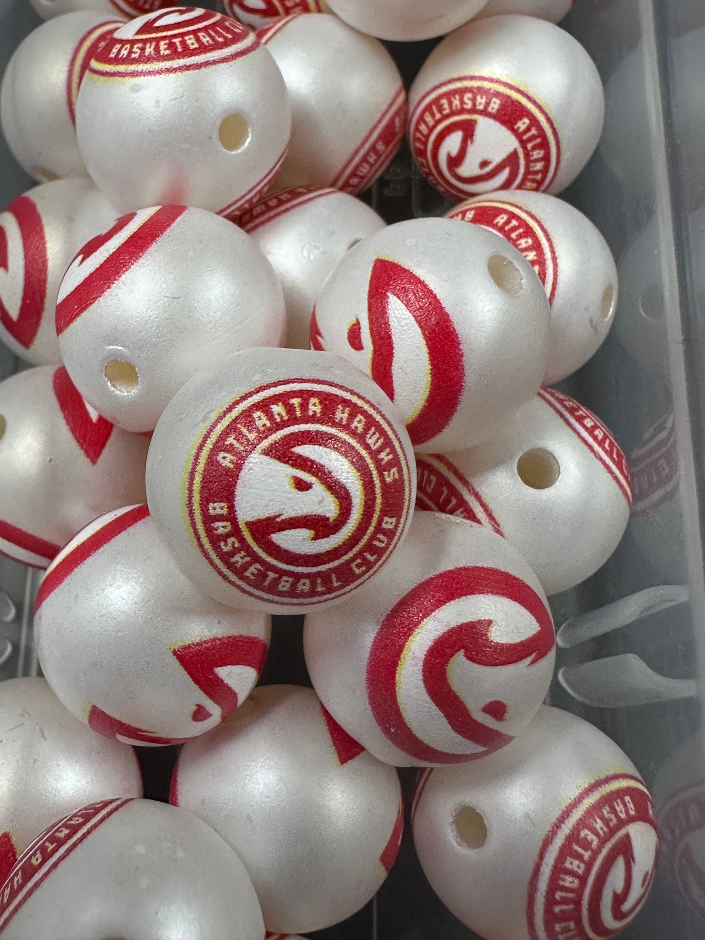 Atlanta Hawks Sports 16mm Sports Print Beads • Set of 10 • Great for Pens, Keychains & Crafts-