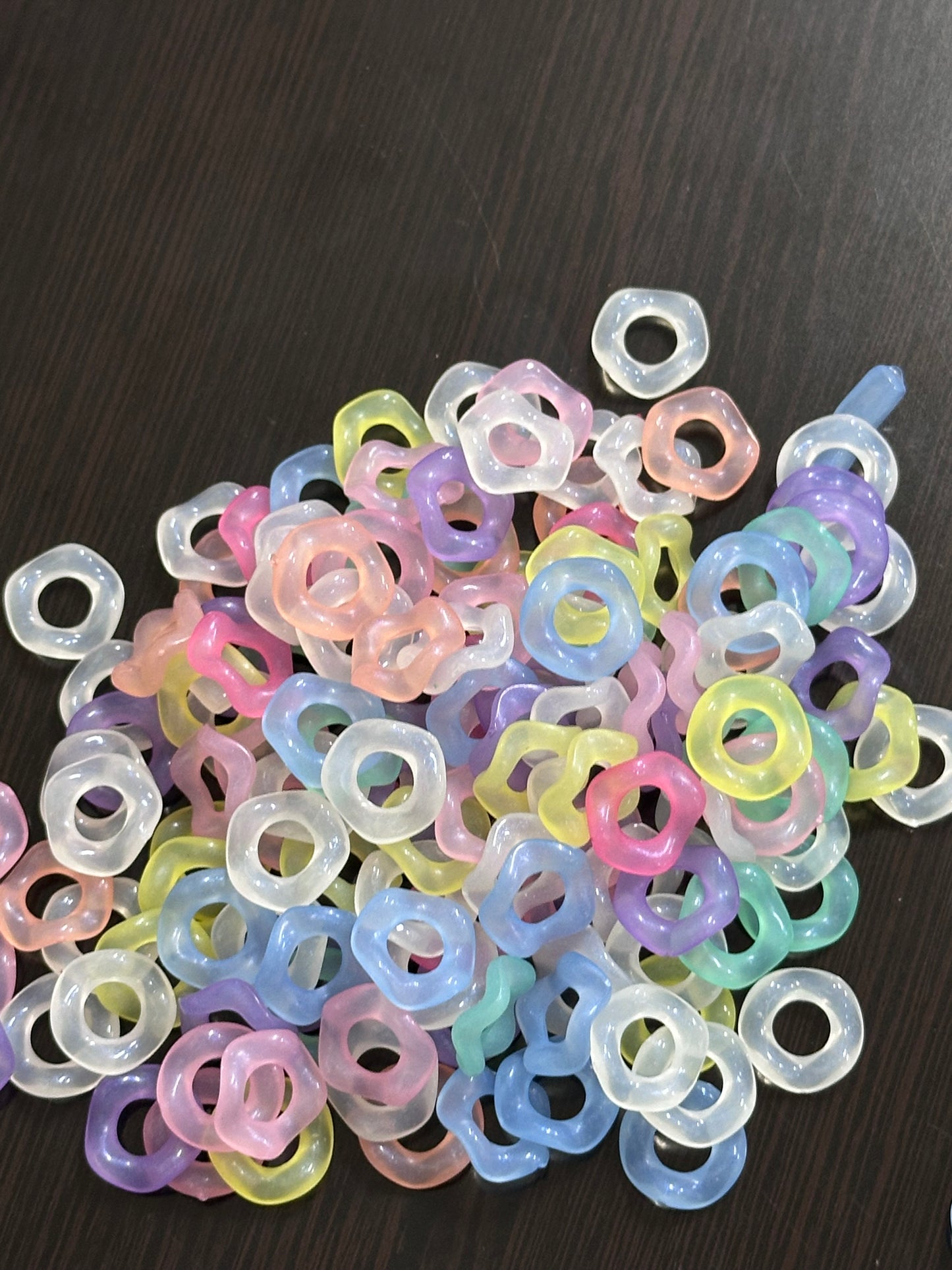 Luminous Wavy spacer beads/ acrylic spacers/ jewelry Bead/ beadable pen beads/ keychain bead/16mm/ set of 10