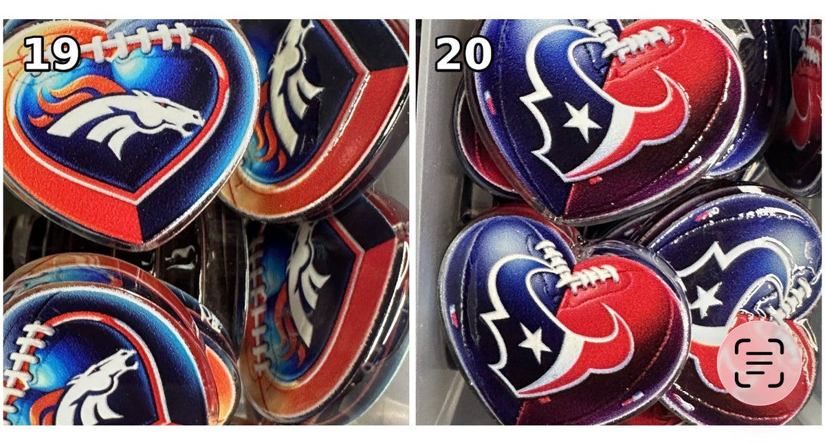 Football season is here~! Acrylic heart shape focal bead- set of 2/ focal bead/ pen beading / keychain bead/Choose your favorite acrylic focal