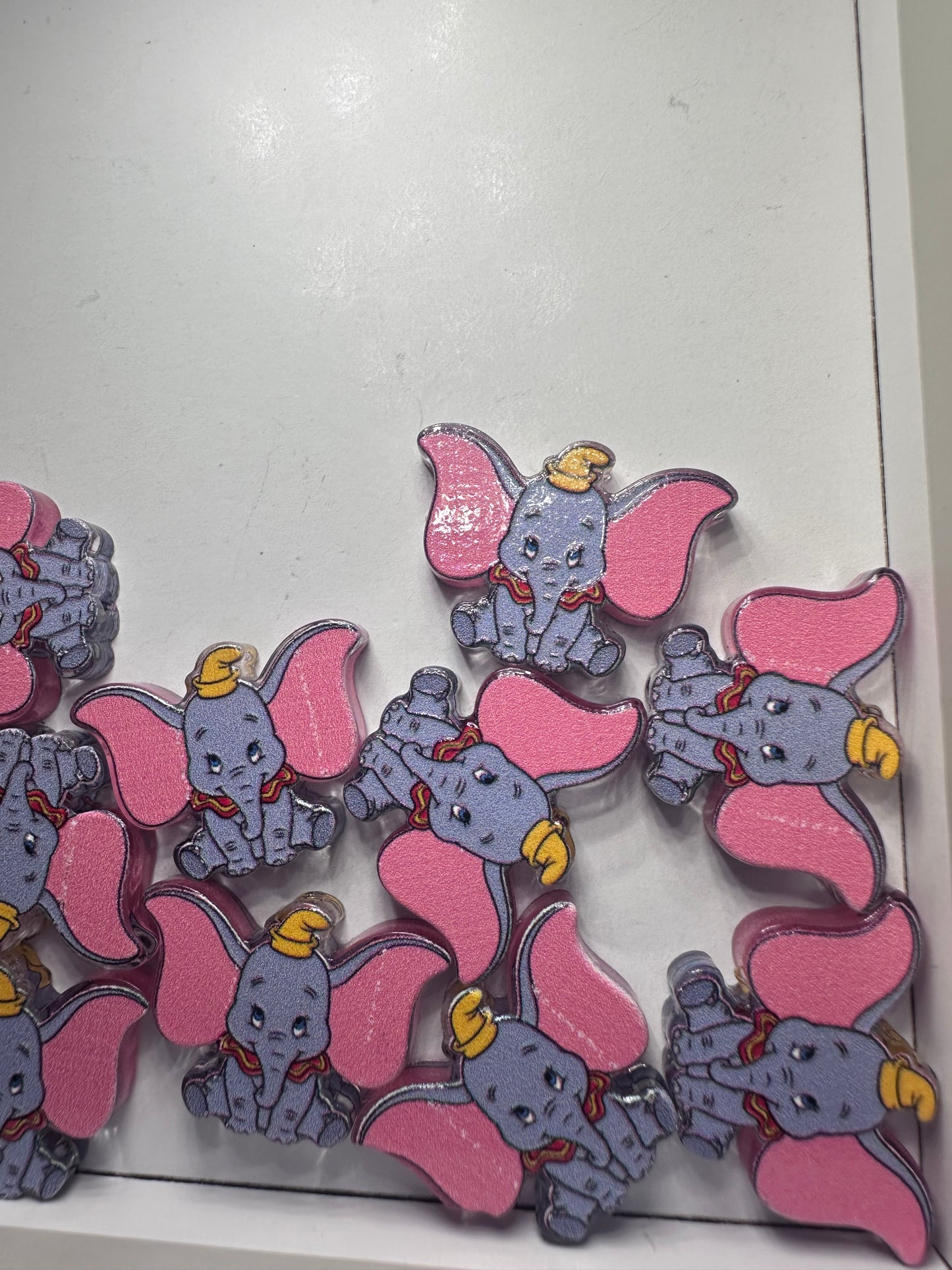 Elephant acrylic focal bead- set of 2/ focal bead/ pen beading / keychain bead