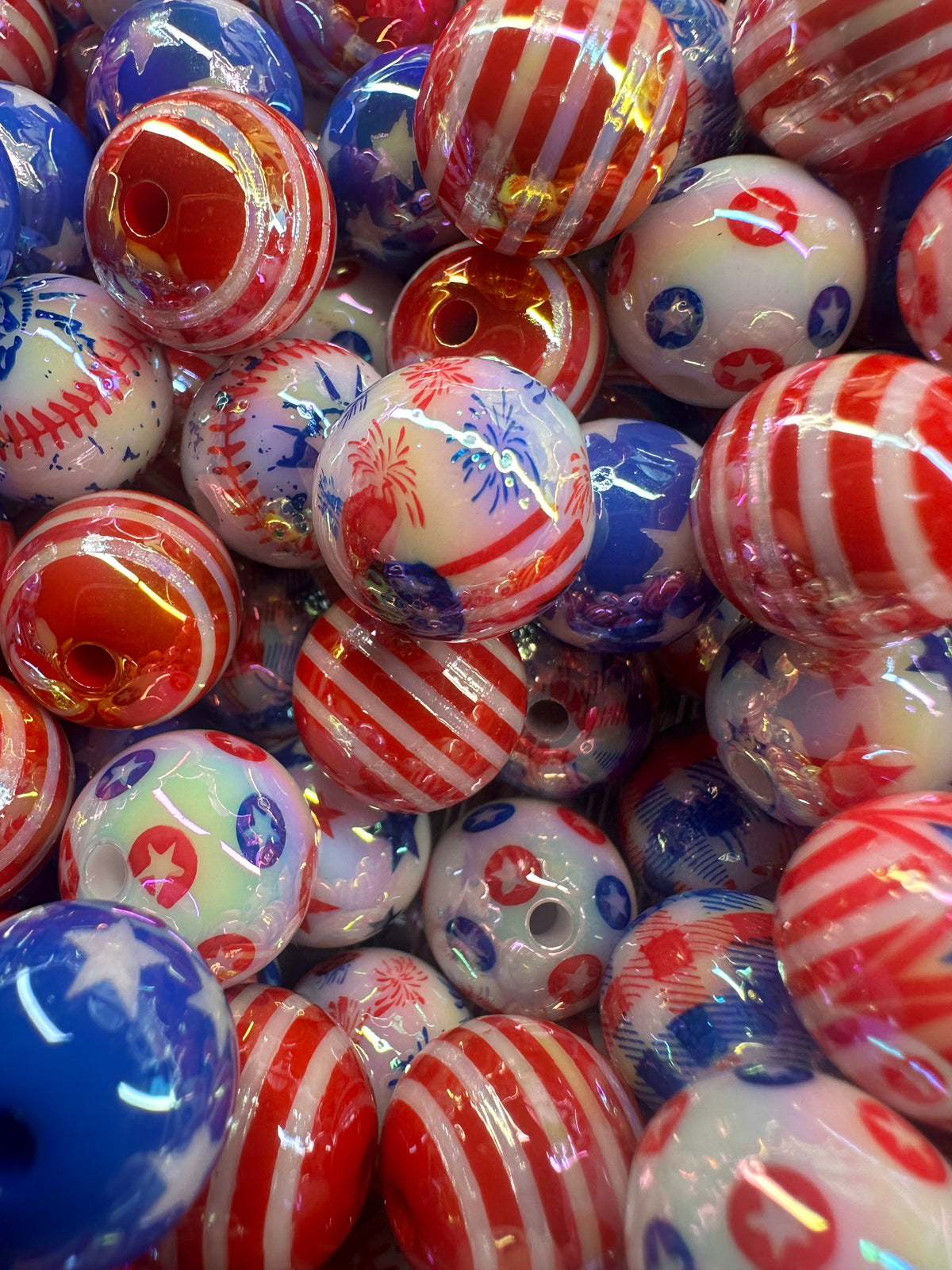 Patriotic USA themes on them included/ Bead/ beadable pen/ keychain bead/ Patriotic beads/ Ten random (10) beads/16mm