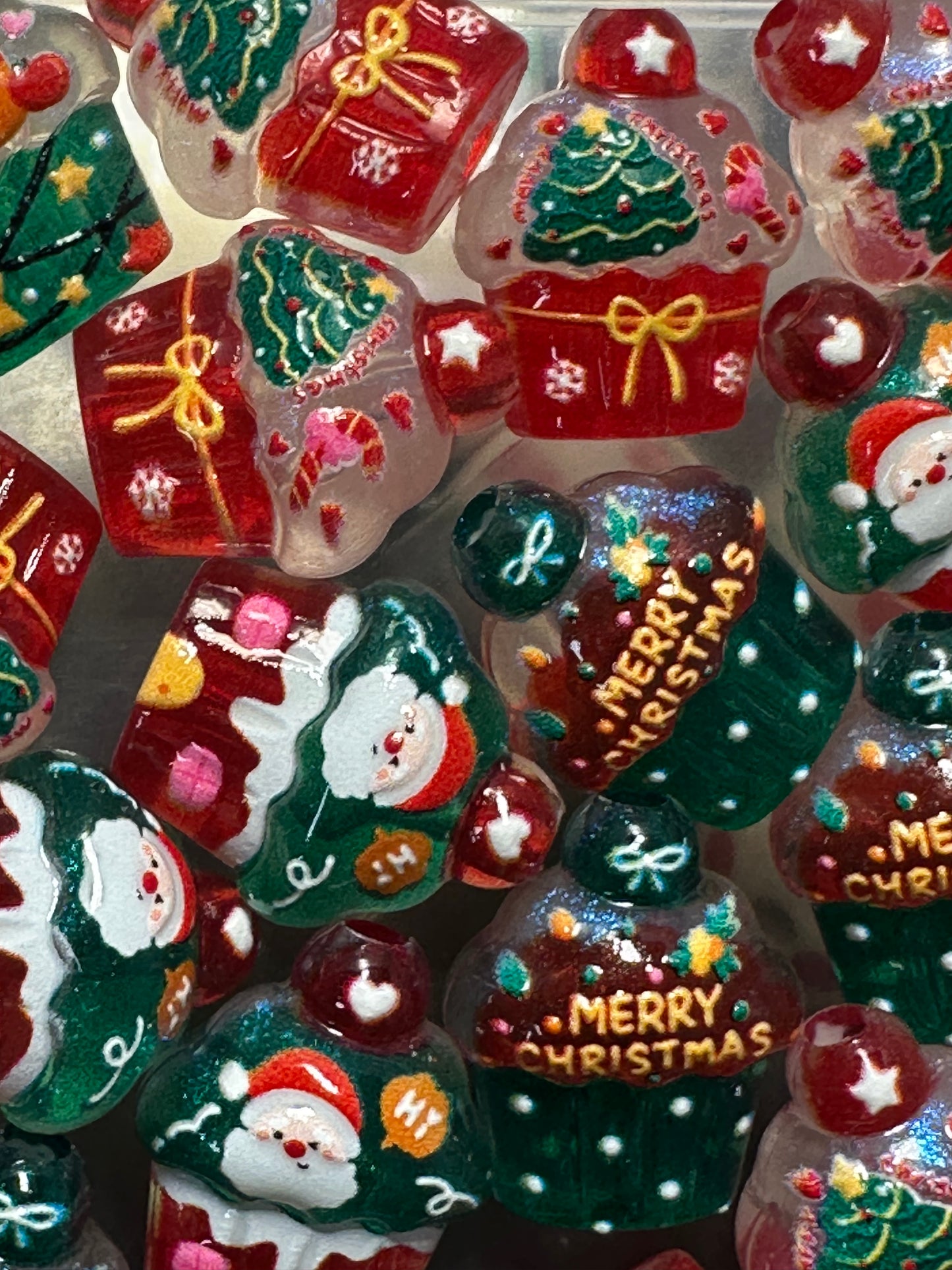 Christmas Cupcake Shaped  Acrylic Beads • 16MM Beads • Pen Beads • Beadable Pen Supplies • DIY Craft Beads • Random Mix – Set of 10