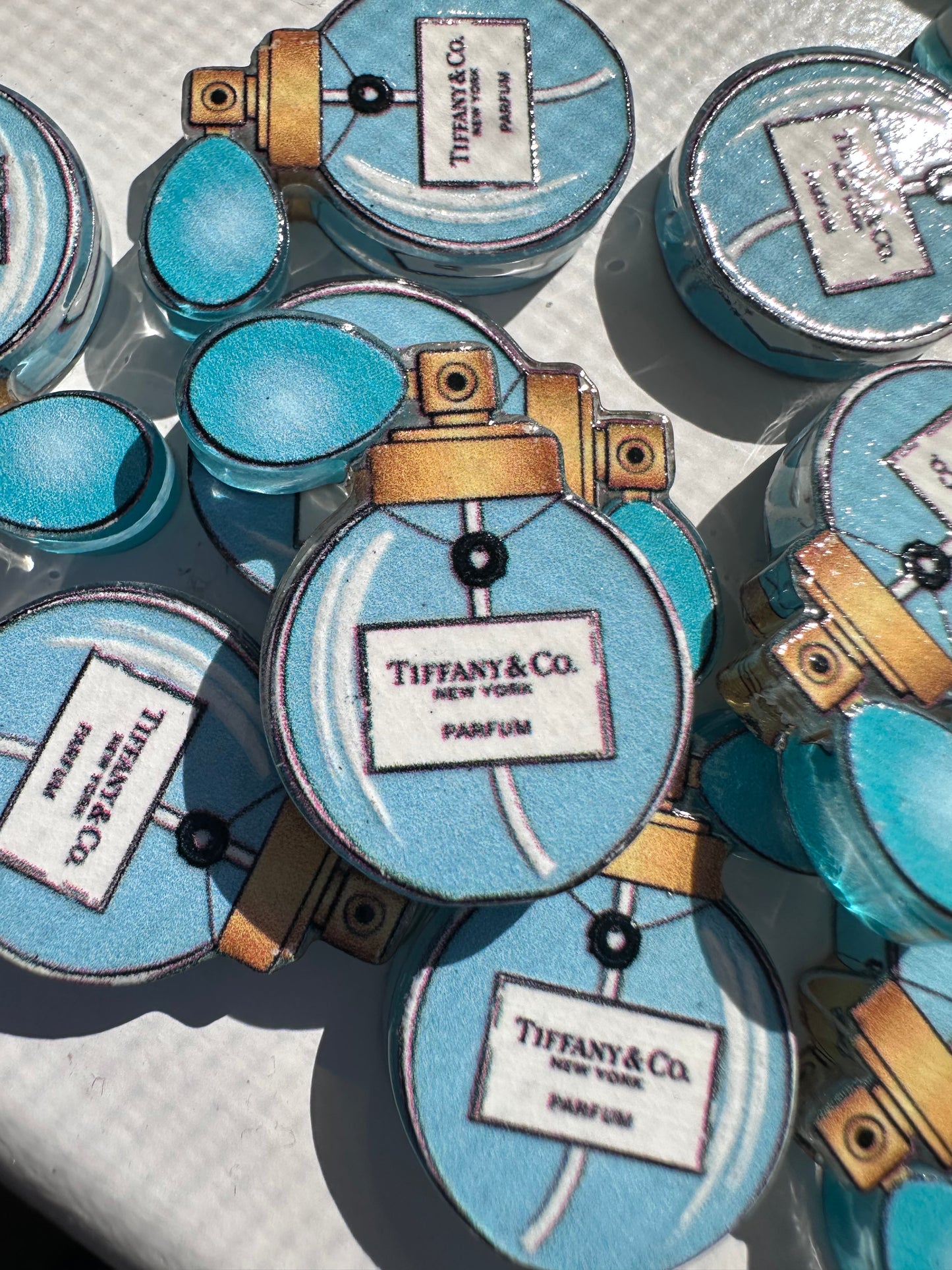 Little blue gift perfume acrylic focal bead- set of 2/ focal bead/ pen beading / keychain bead /jewelry store