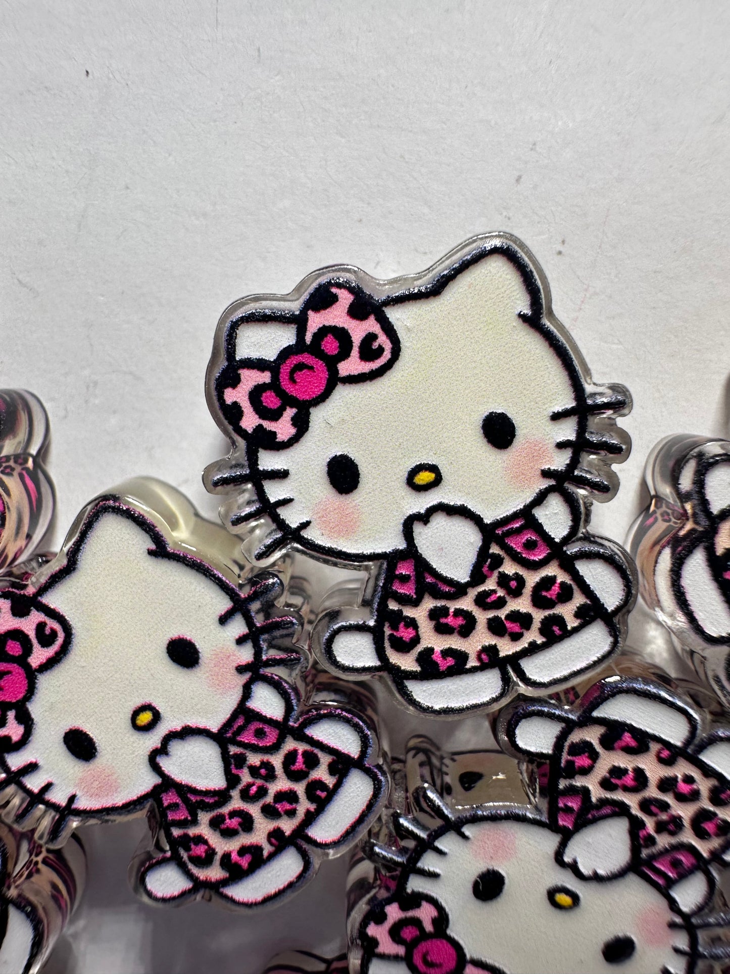 Cat in leopard dress  acrylic focal bead- set of 2/ focal bead/ pen beading / keychain bead/HK