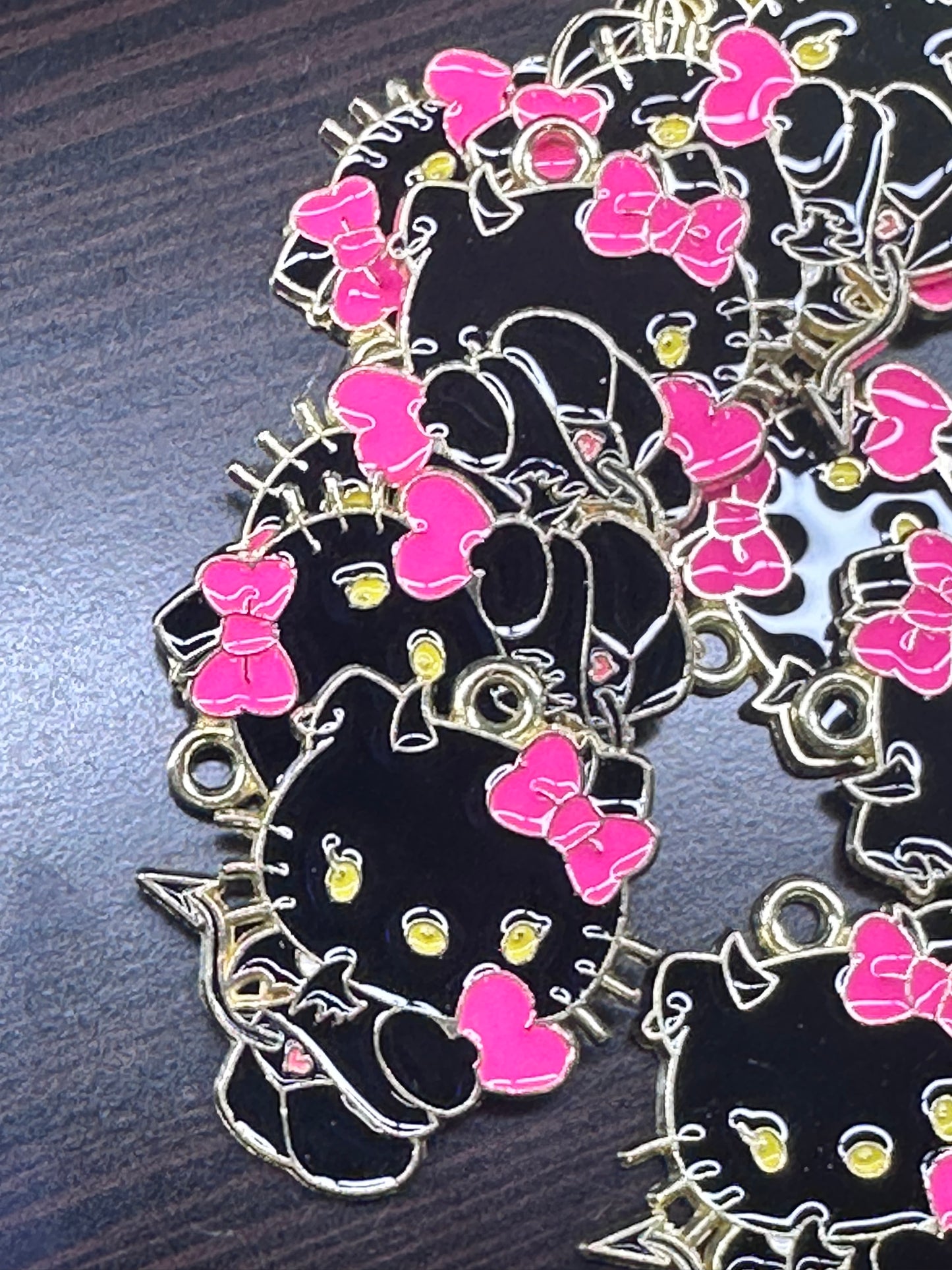 Black kitty with pink bow enamel metal charms// DIY charm bracelet/ DIY necklace