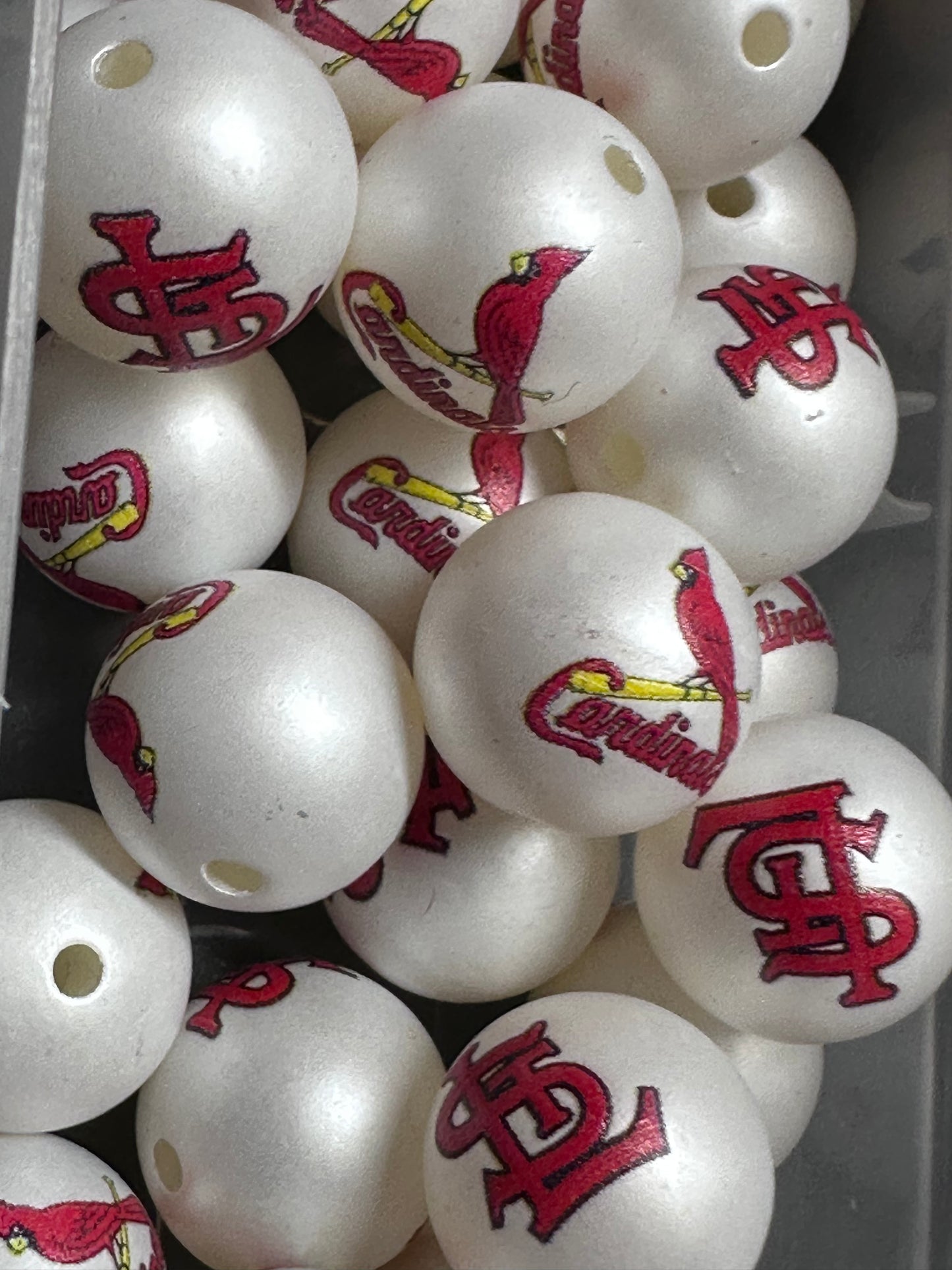 St. Louis Cardinals 16mm Sports Print Beads • Set of 10 • Great for Pens, Keychains & Crafts- baseball