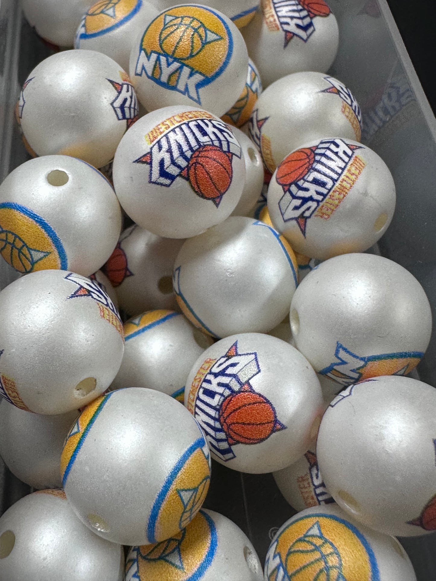 NY Knicks basketball Sports 16mm Sports Print Beads • Set of 10 • Great for Pens, Keychains & Crafts-