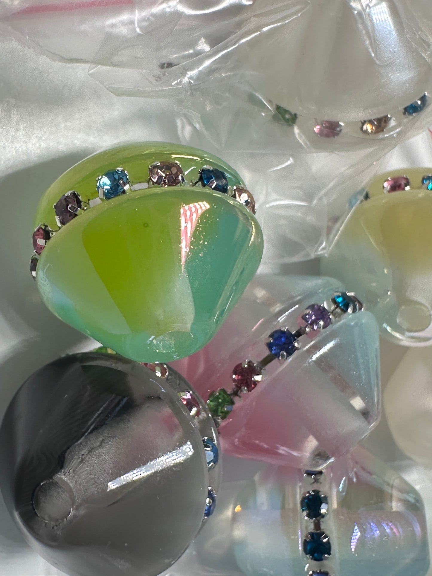 Rhinestone Trim Acrylic Cone Beads – Set of 5