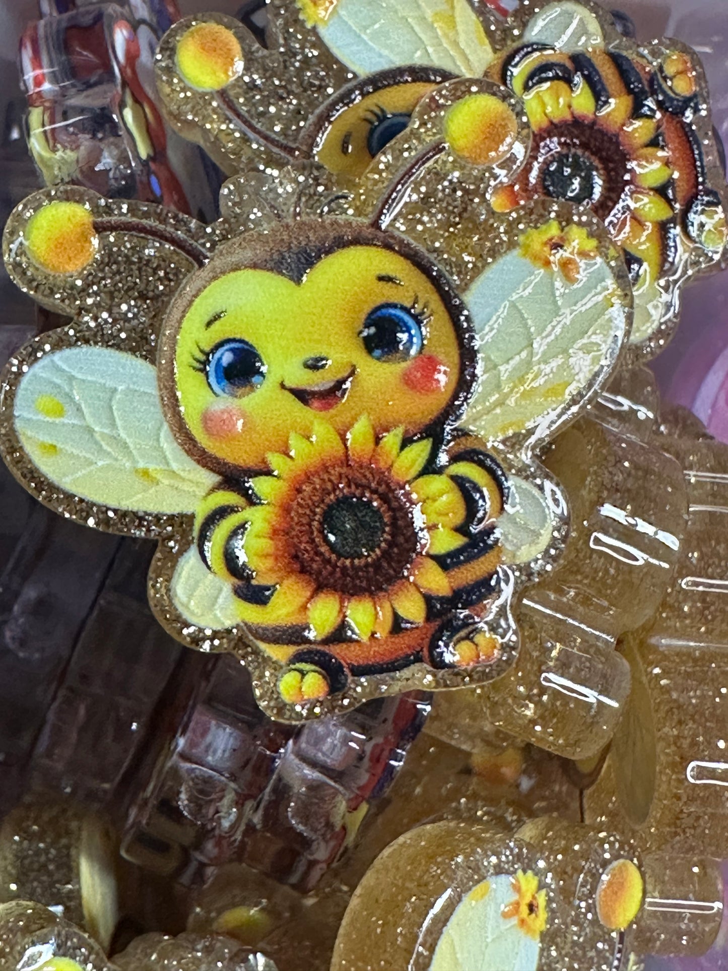 Bee acrylic focal bead- set of 2/ focal bead/ pen beading / keychain bead/