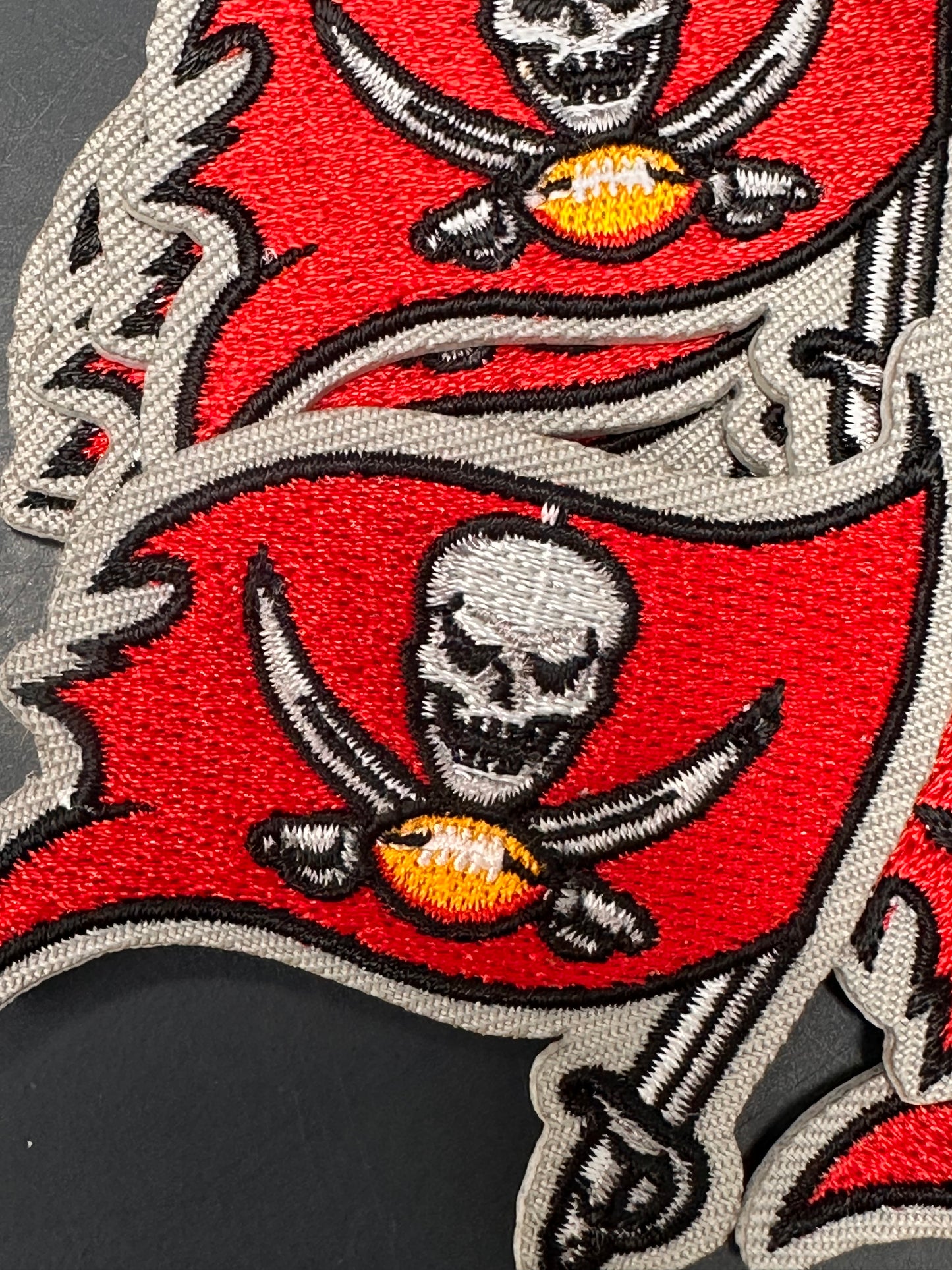 TAMPA BAY BUCCANEERS /IRON ON PATCH/ SIZE SMALL/ QUALITY MATERIAL/FABRIC PATCHES/FOOTBALL TEAM