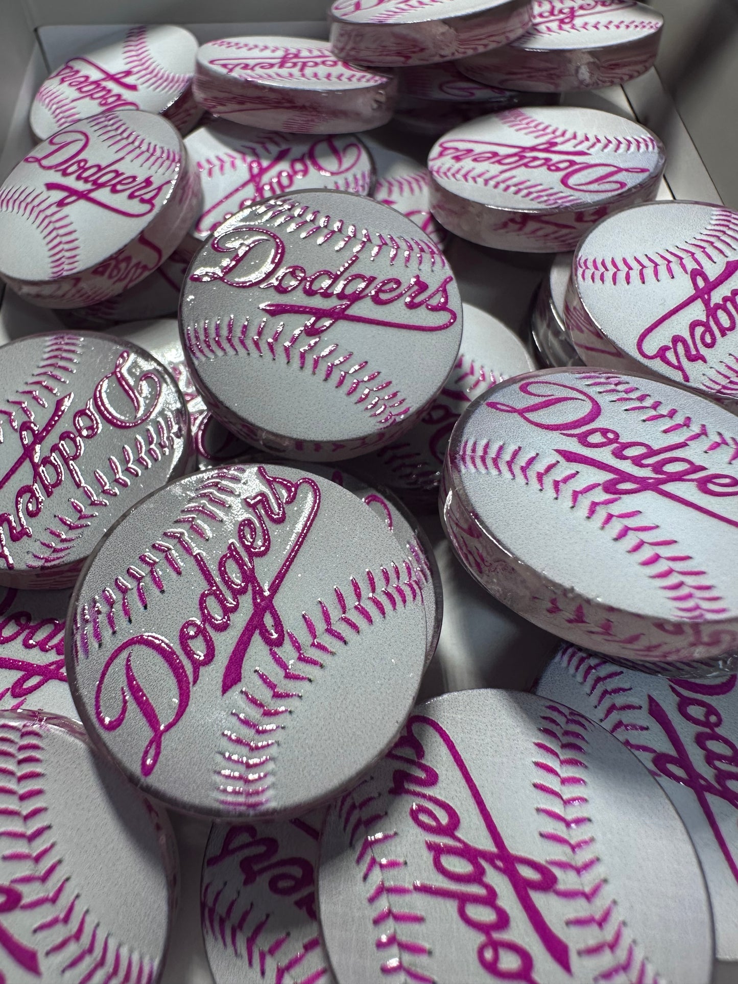 NEW LA Dodgers acrylic focal bead- set of 2/ focal bead/ pen beading / keychain bead /baseball