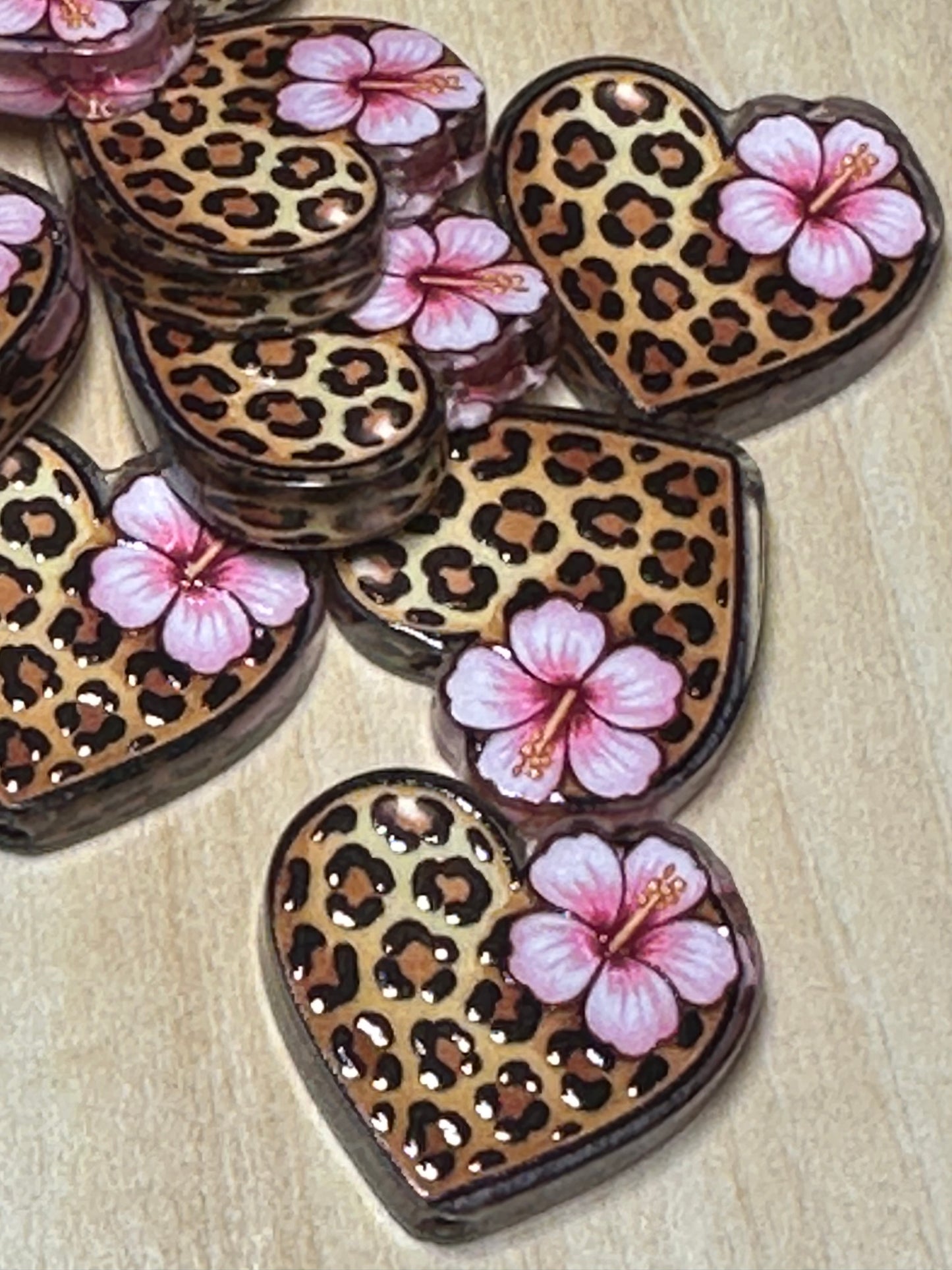 Heat shaped Leopard print pink hibiscus acrylic focal bead- set of 2/ focal bead/ pen beading / keychain bead/ (Copy)