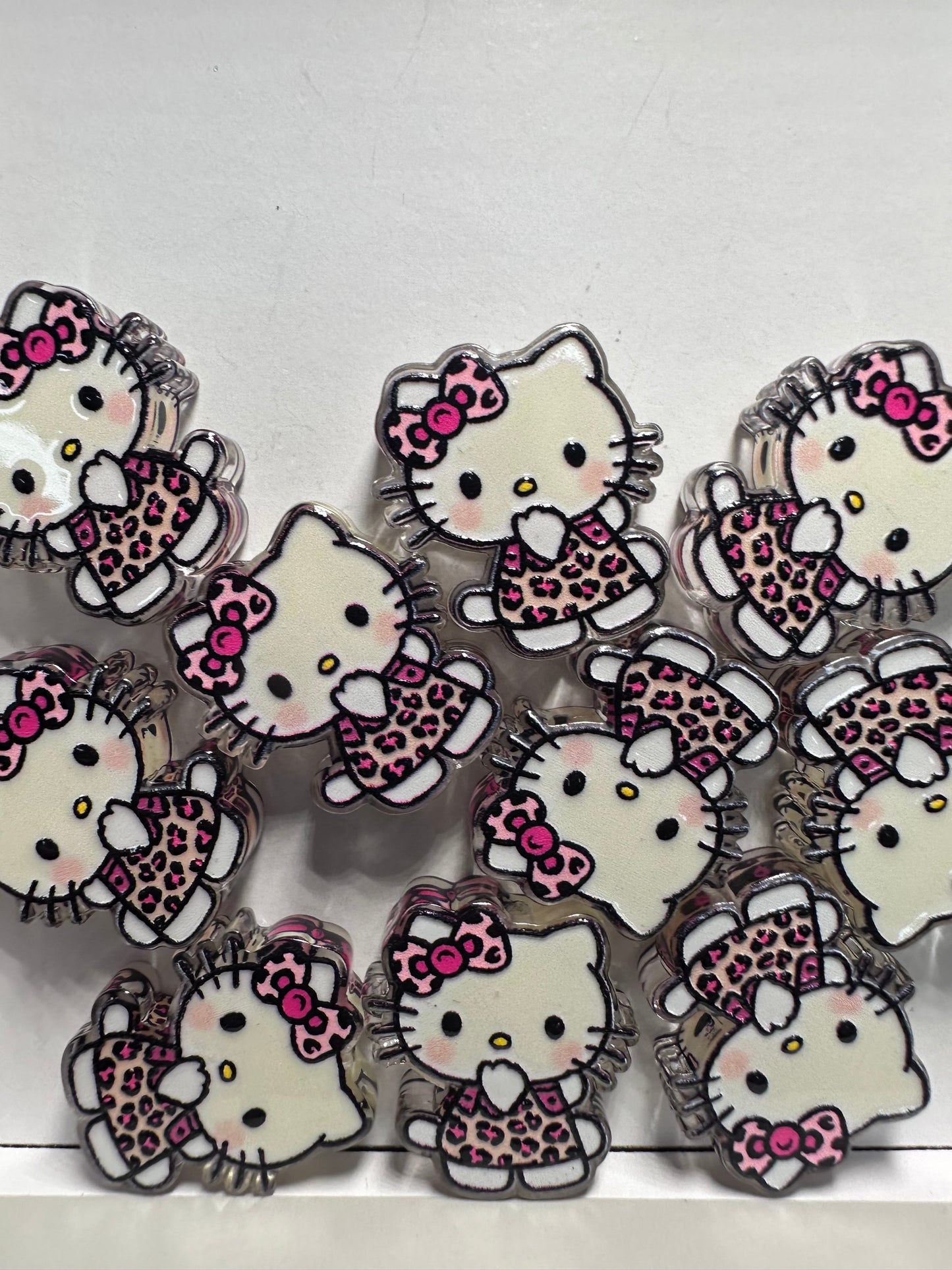 Cat in leopard dress  acrylic focal bead- set of 2/ focal bead/ pen beading / keychain bead/HK