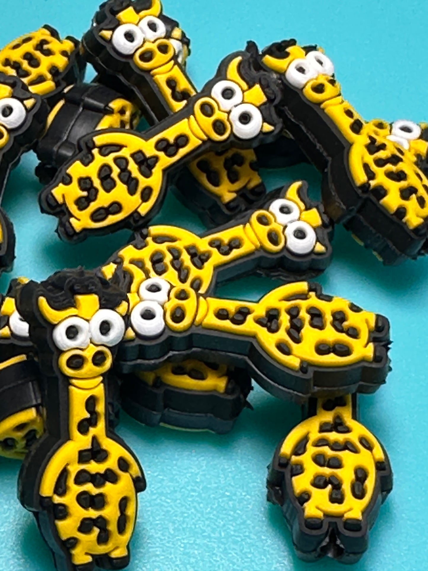 Giraffe Focal Bead/ beadable pen/ Silicone  bead/ animal/ keychain bead/ zoo