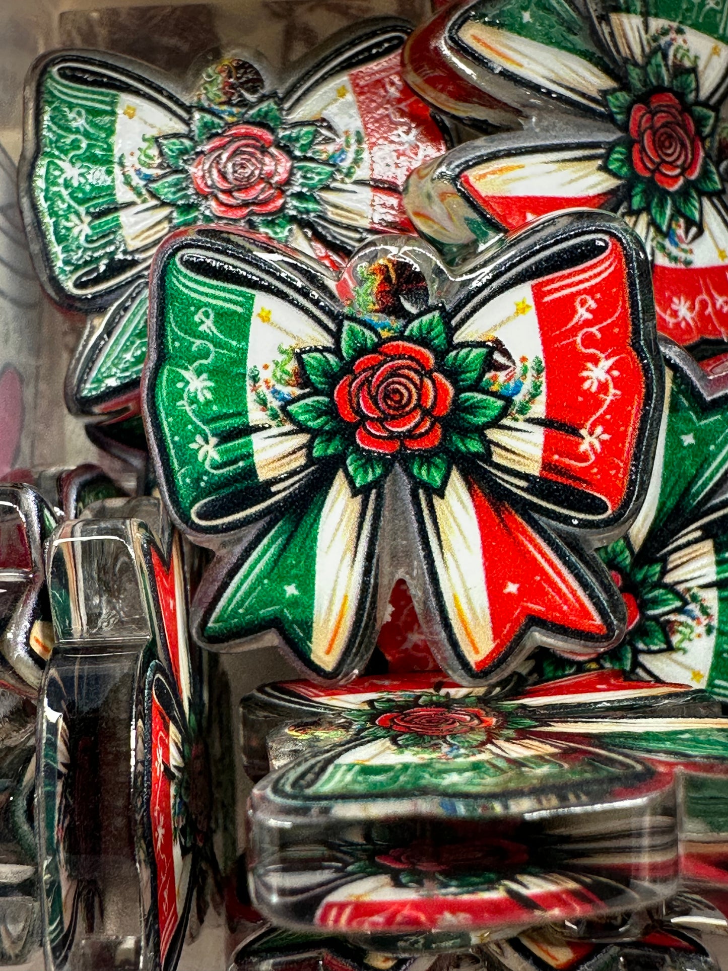 Red, green and cream bow acrylic focal bead- set of 2/ focal bead/ pen beading / keychain bead/ Italian bow