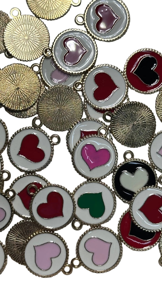 Round charms with hearts in the middle enamel metal charms/ DIY charm bracelet/ DIY necklace/ mixed colors randomly chosen