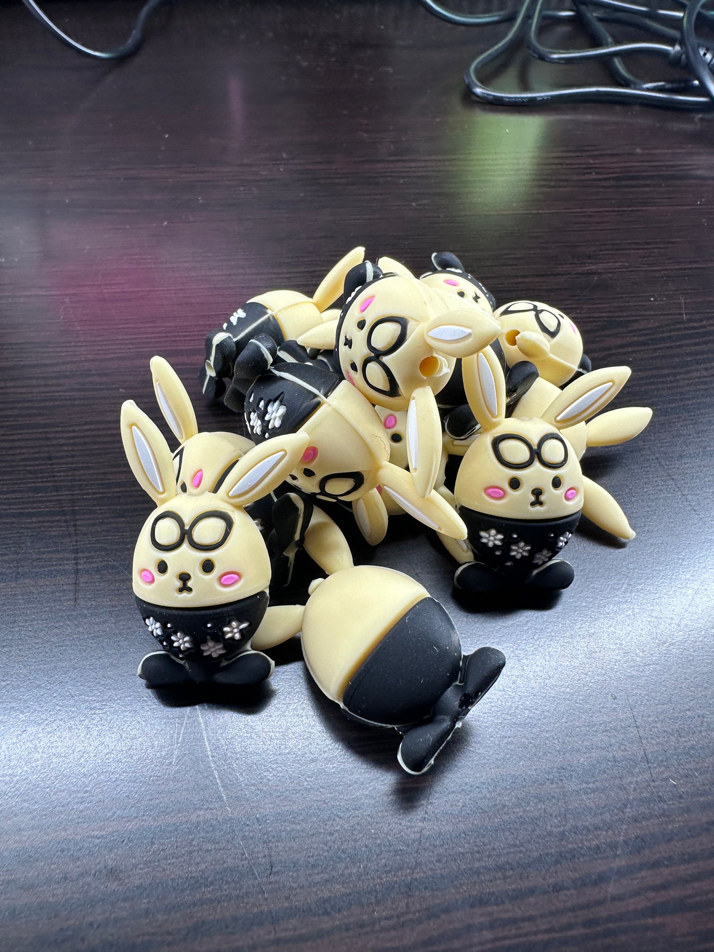 3D Easter bunny focal bead/ silicone bead/ pen beading/ DIY/ Easter egg/ bunny ears