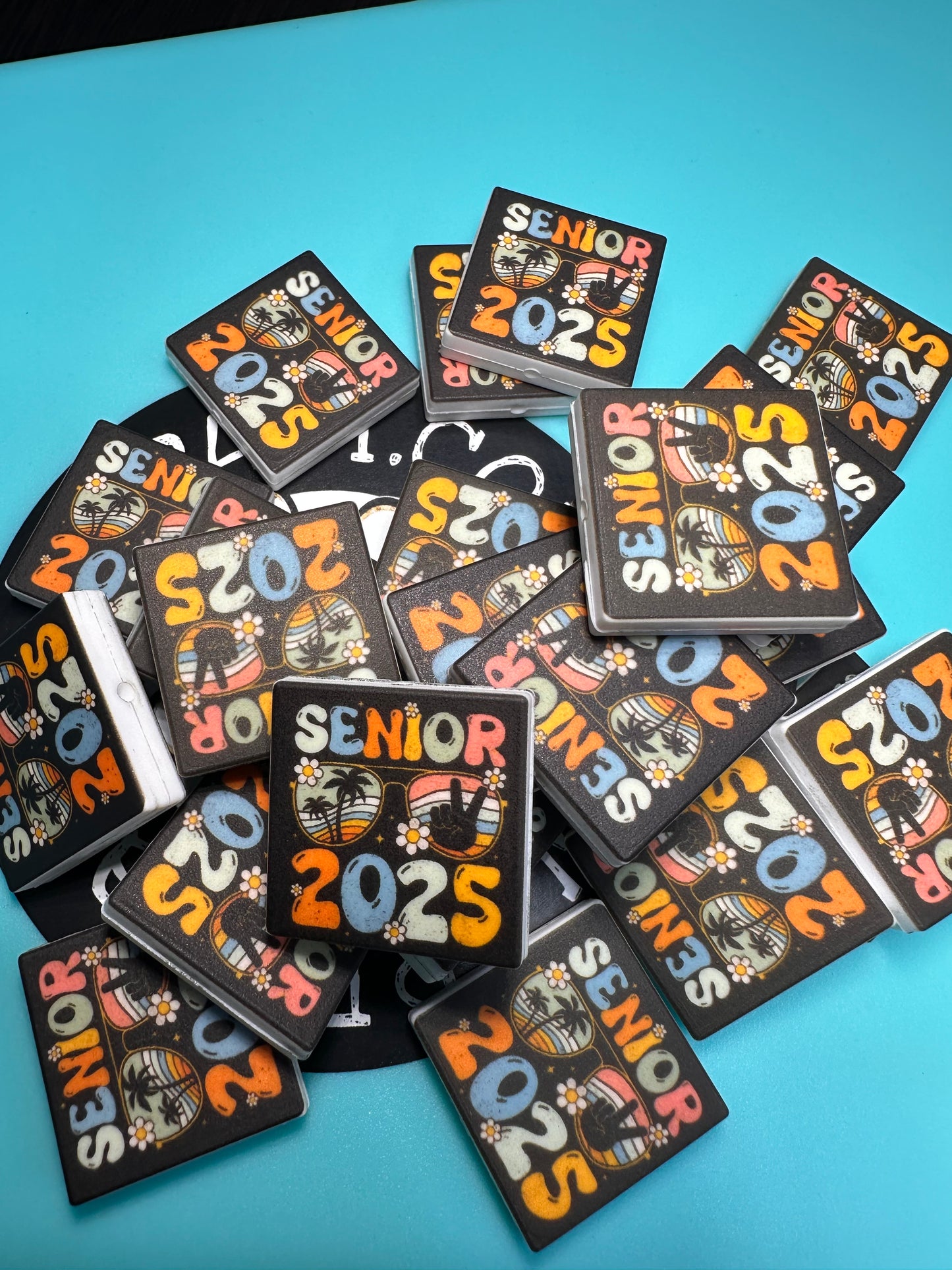 Senior class 2025/ Graduate / Focal Bead/ beadable pen/ Silicone  bead/ keychain bead/ DIY/ senior/ graduation/ 2025 /#1