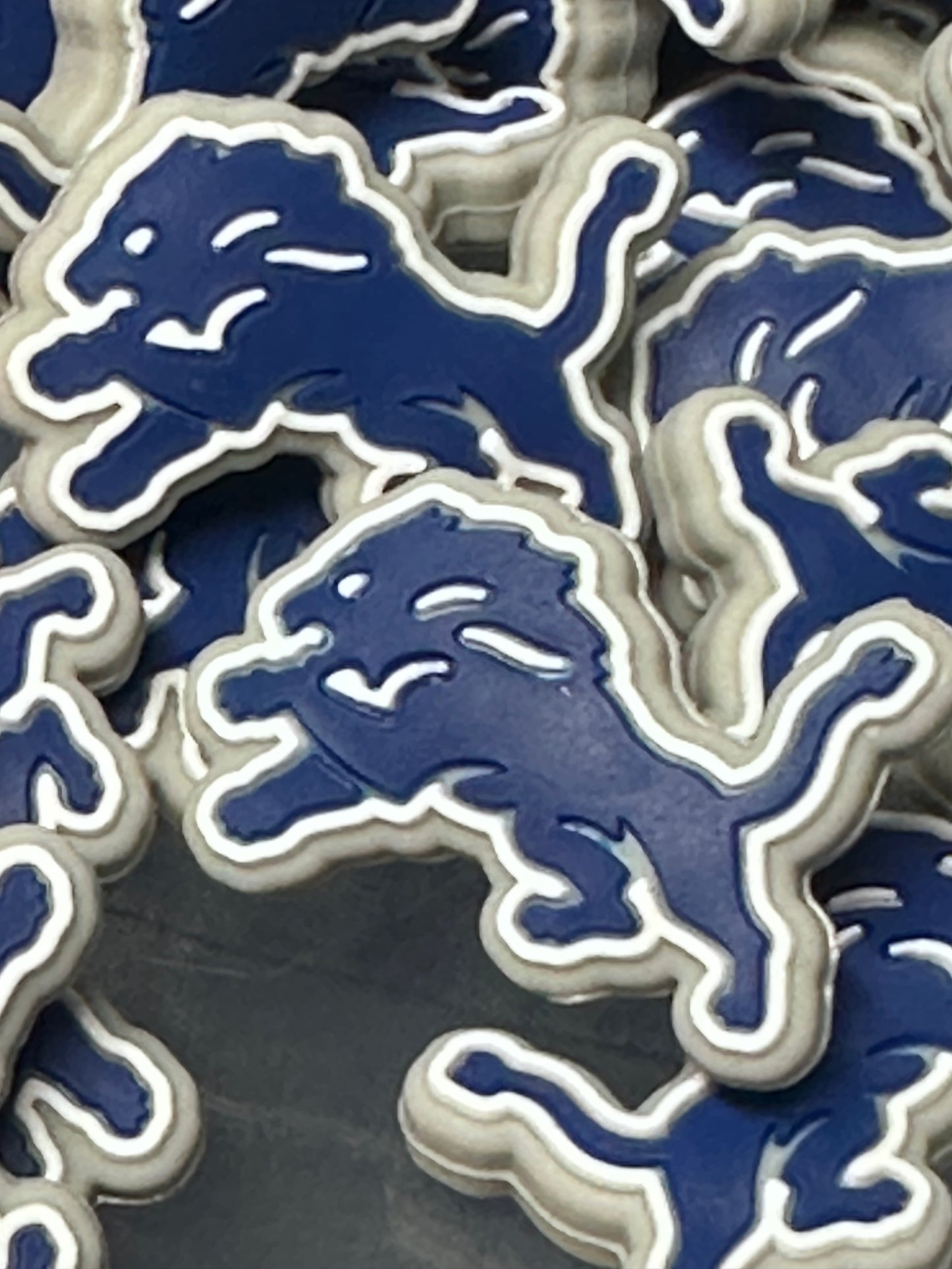 Detroit Lions focal bead/ football/ silicone bead for DIY /Lion blue -grey outline
