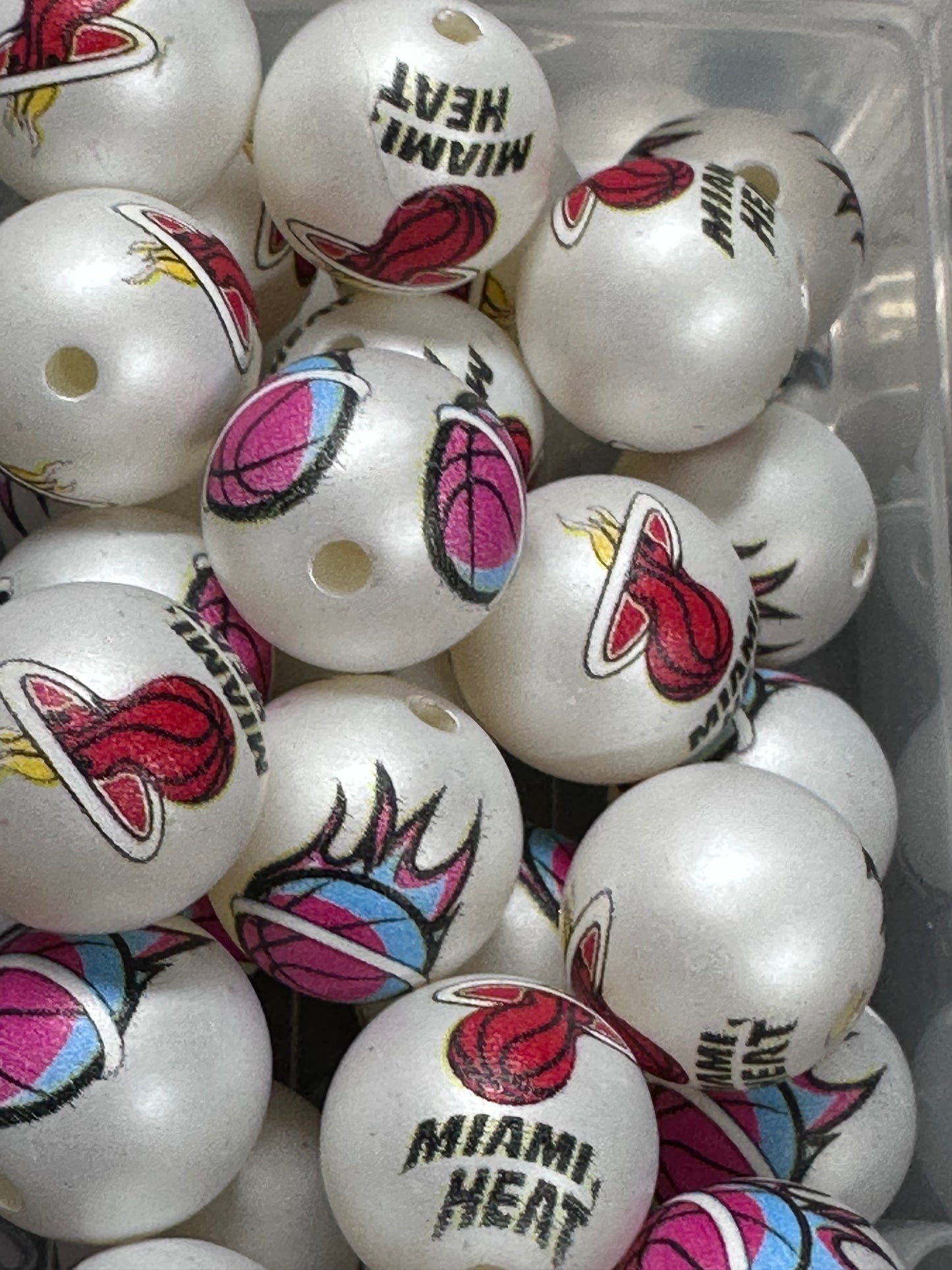 Miami Heat 16mm Sports Print Beads • Set of 10 • Great for Pens, Keychains & Crafts- basketball