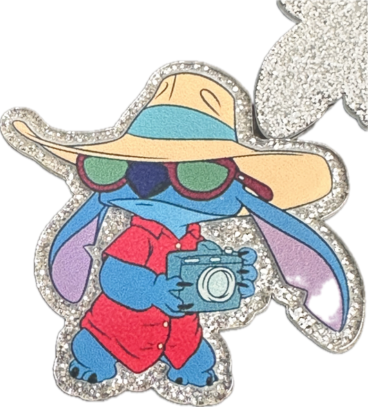 Planar/ Badge Reel -Blue guy with camera -acrylic pieces/ cute print/ badge reel/ keychain