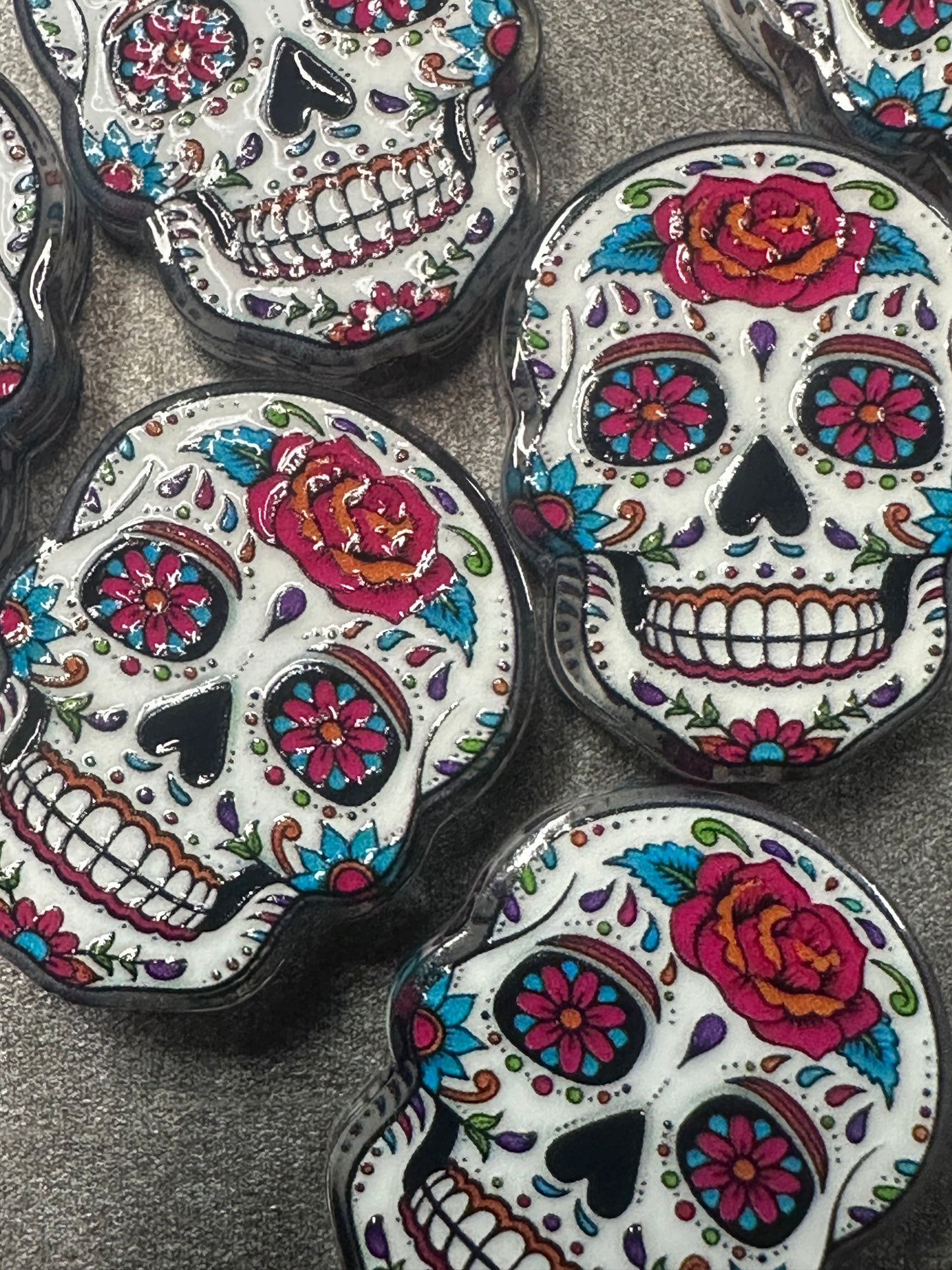 Halloween acrylic sugar skull focal bead- set of 2/ focal bead/ pen beading / keychain bead/ day of the dead
