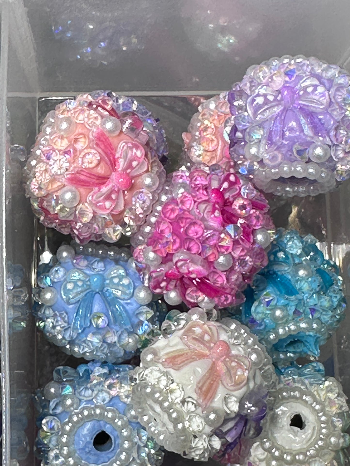 Five (5) flower fancy beads included/fancy Bead/ beadable pen/ keychain bead/ pastel beads/assorted colors/20mm
