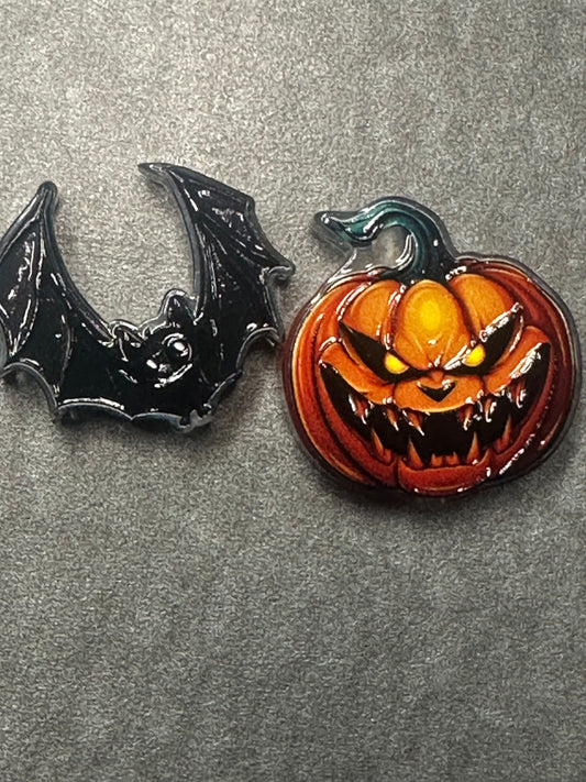 Halloween acrylic focal bead- set of 2 different focals included/ focal bead/ pen beading / keychain bead/ pumpkin-bat