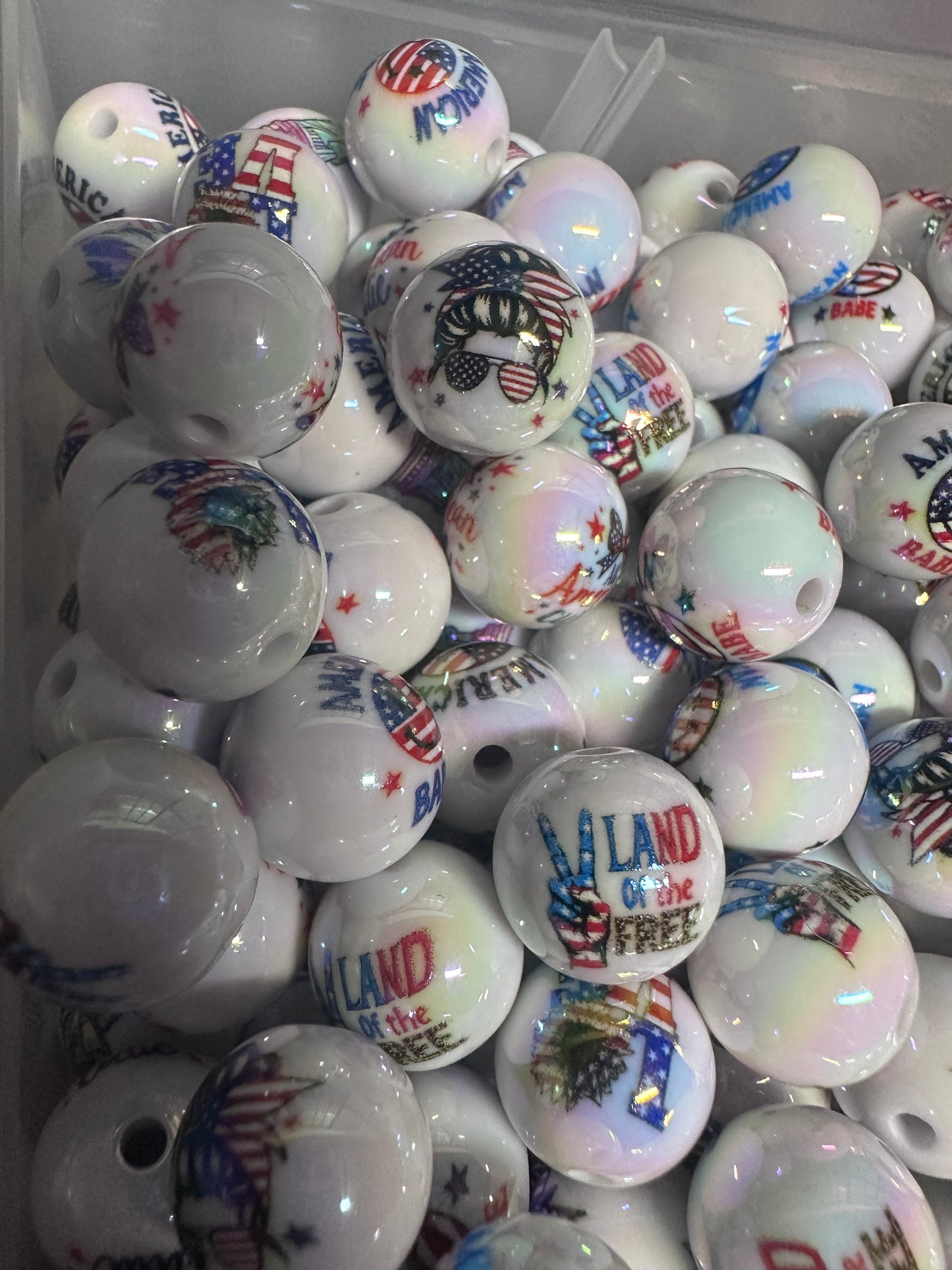 Acrylic white beads with USA themes on them included/ Bead/ beadable pen/ keychain bead/ Patriotic beads/ Ten (10) beads/16mm