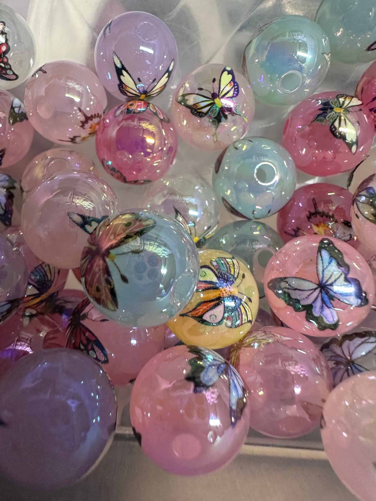 Pastel Butterfly beads/ Ten (10) included/16mm Bead/ beadable pen/ jewelry/ keychain/