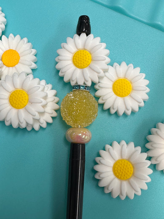 3D Daisy flowers Focal Bead/ beadable pen/ Silicone  bead/ daisies/ keychain bead/