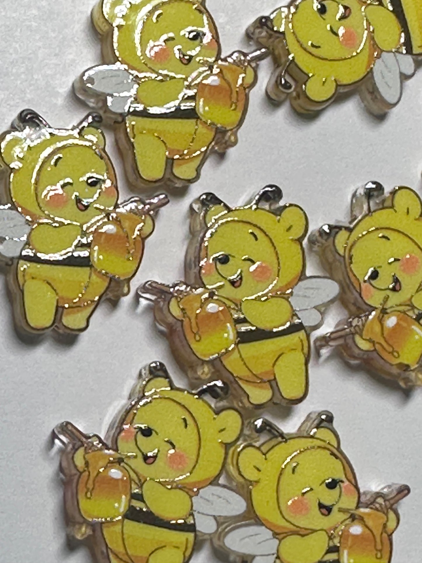 Honey bear in bee outfit acrylic focal bead- set of 2/ focal bead/ pen beading / keychain bead /so cute