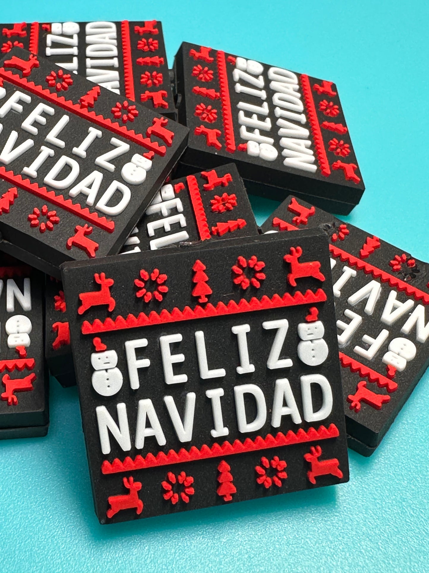 Feliz Navidad Merry Christmas Focal Bead/ beadable pen/ Silicone  bead/ keychain bead/