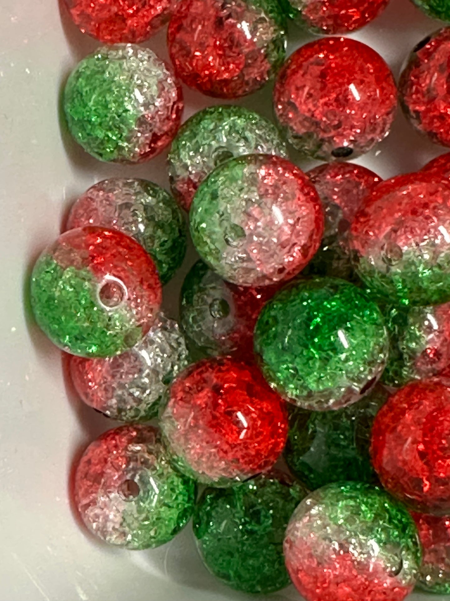 Crackle resin red, green, and white ombre beads included/ Bead/ beadable pen/ keychain bead/ Christmas bead -set of ten (10) beads