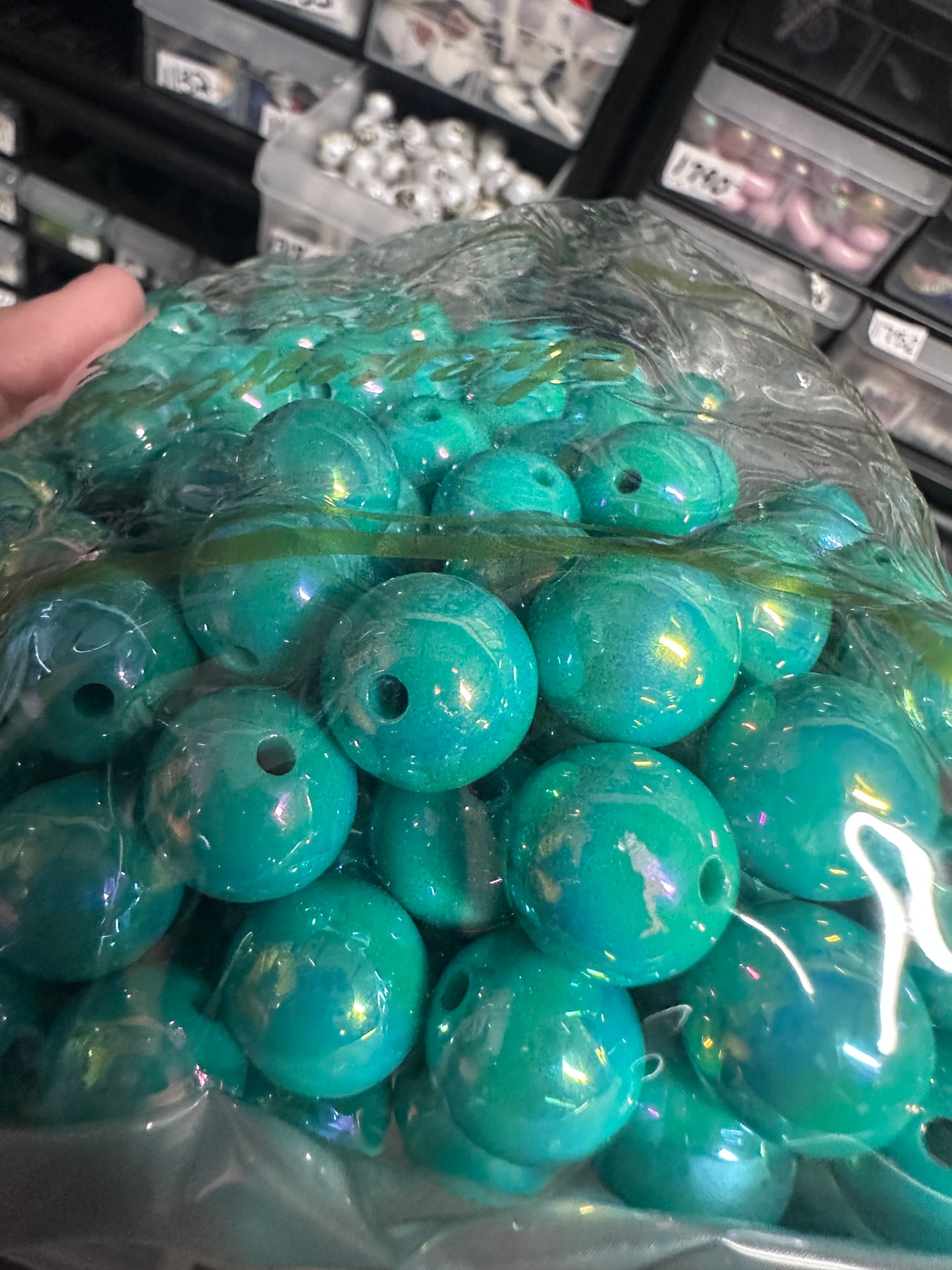 Green full bag of 200 jelly beads/ 16 mm / UV coated