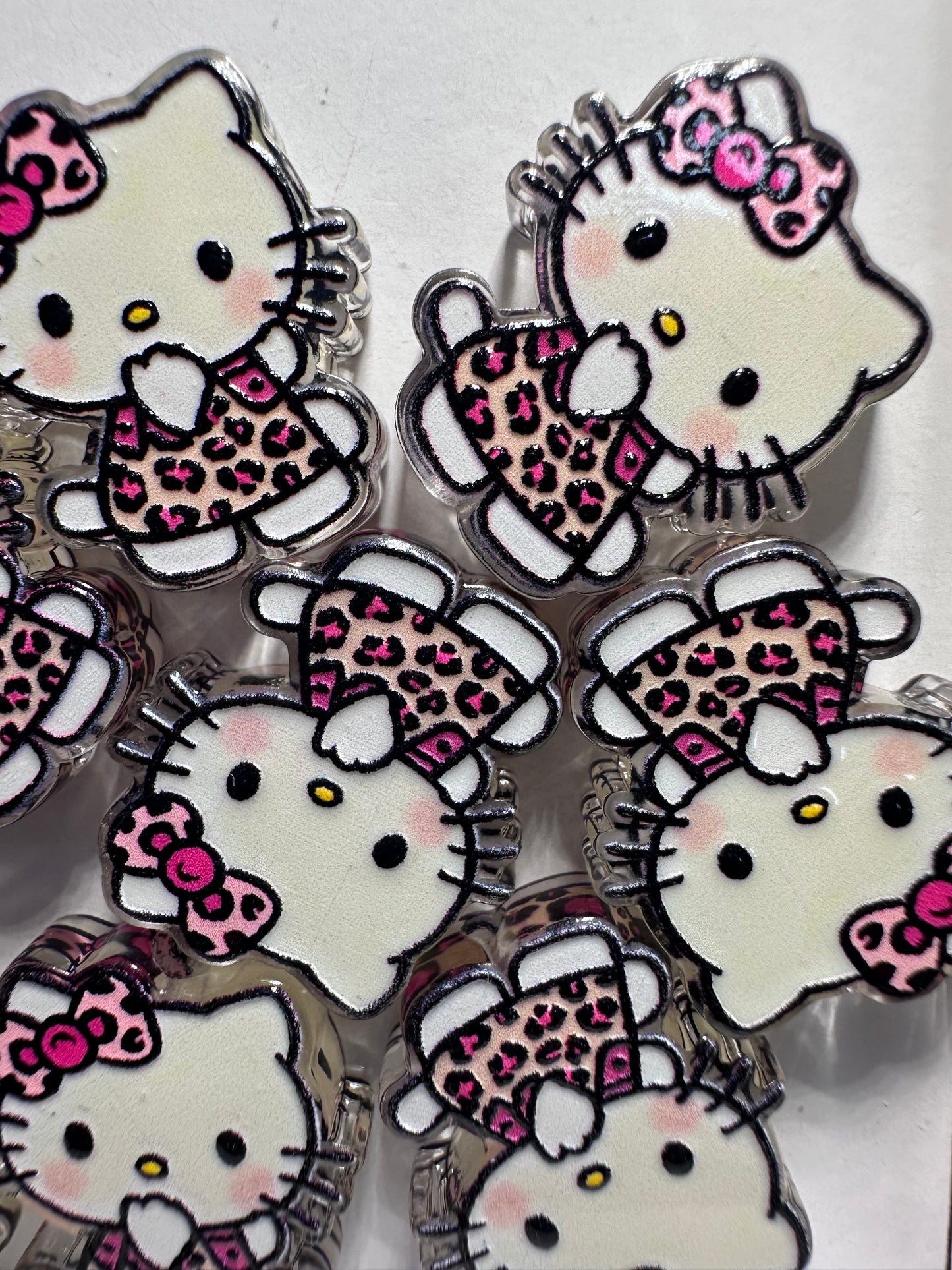 Cat in leopard dress  acrylic focal bead- set of 2/ focal bead/ pen beading / keychain bead/HK