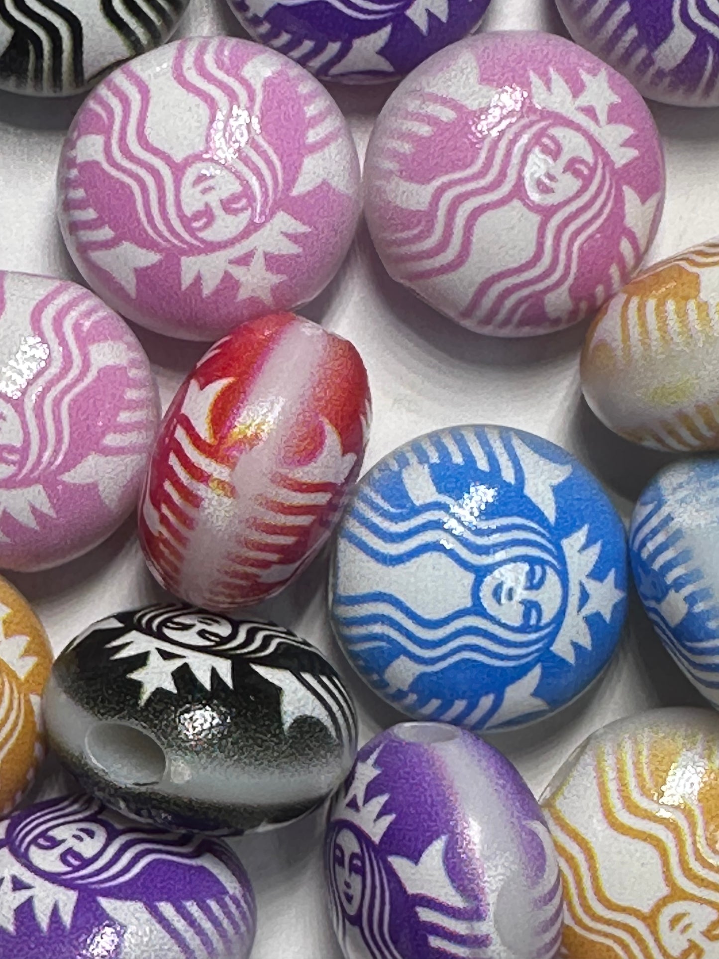 coffee acrylic bead- set of 5/ flat round bead/ pen beading / keychain bead