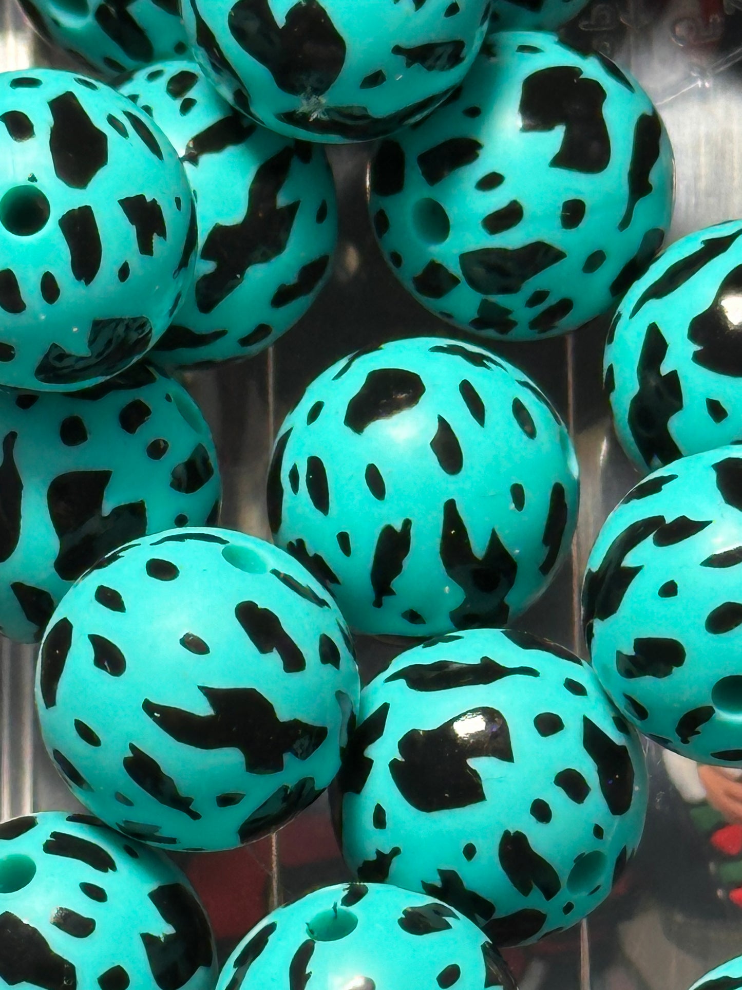 Teal color cow print beads /15 mm round shaped/beadable pen/ keychain bead/10 beads included/ silicone cow print