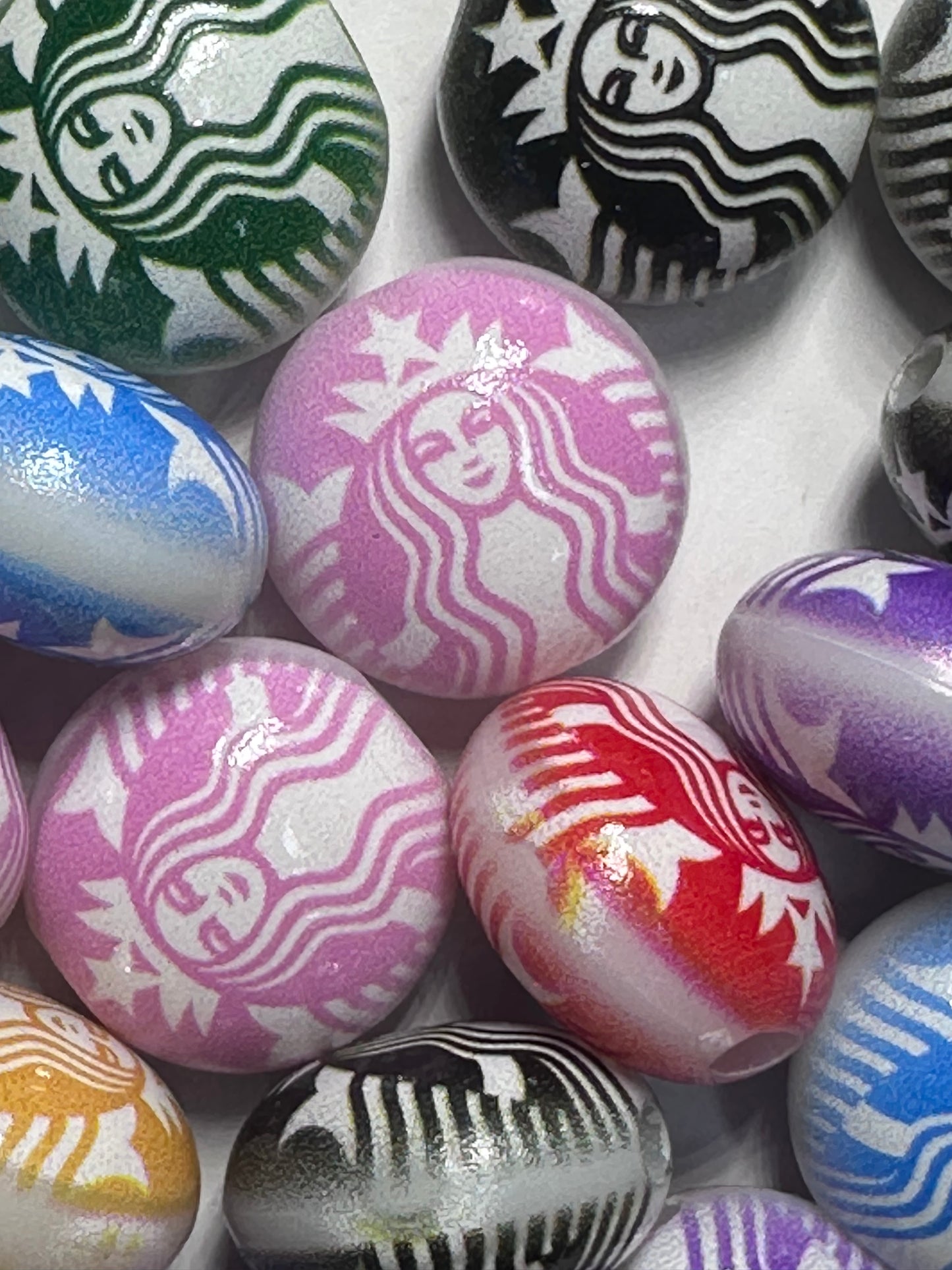 coffee acrylic bead- set of 5/ flat round bead/ pen beading / keychain bead